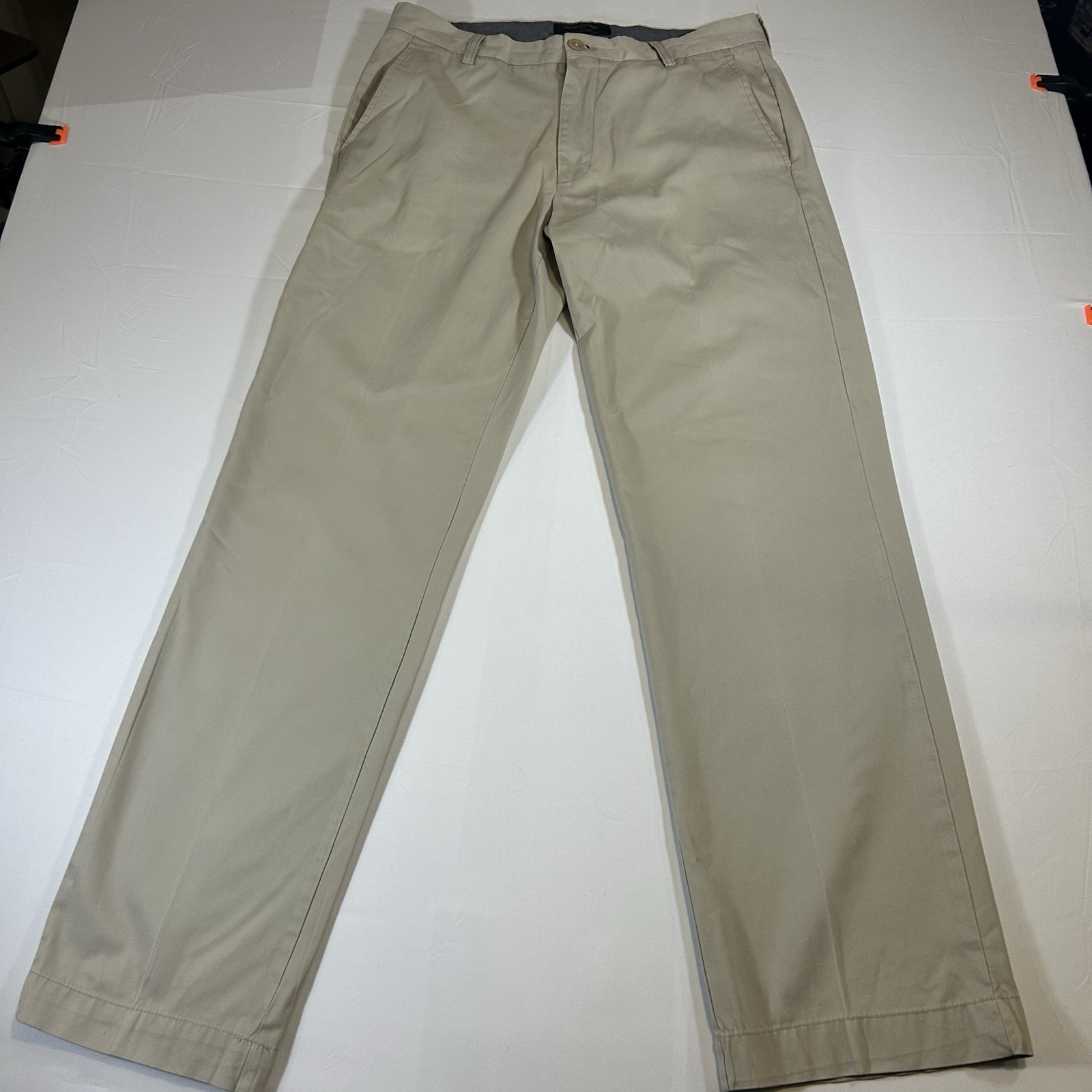 Banana Republic Pants Men’s 35×34 Dawson Relaxed Fit Chino 100% Cotton Beige