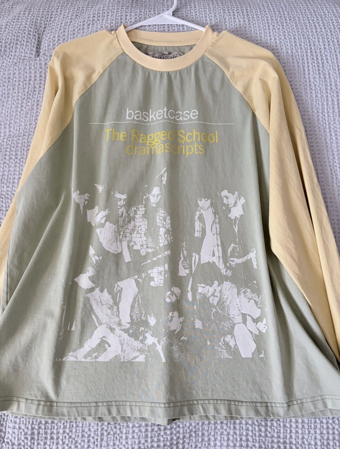 Basketcase Gallery Ragged Baseball Tee Large