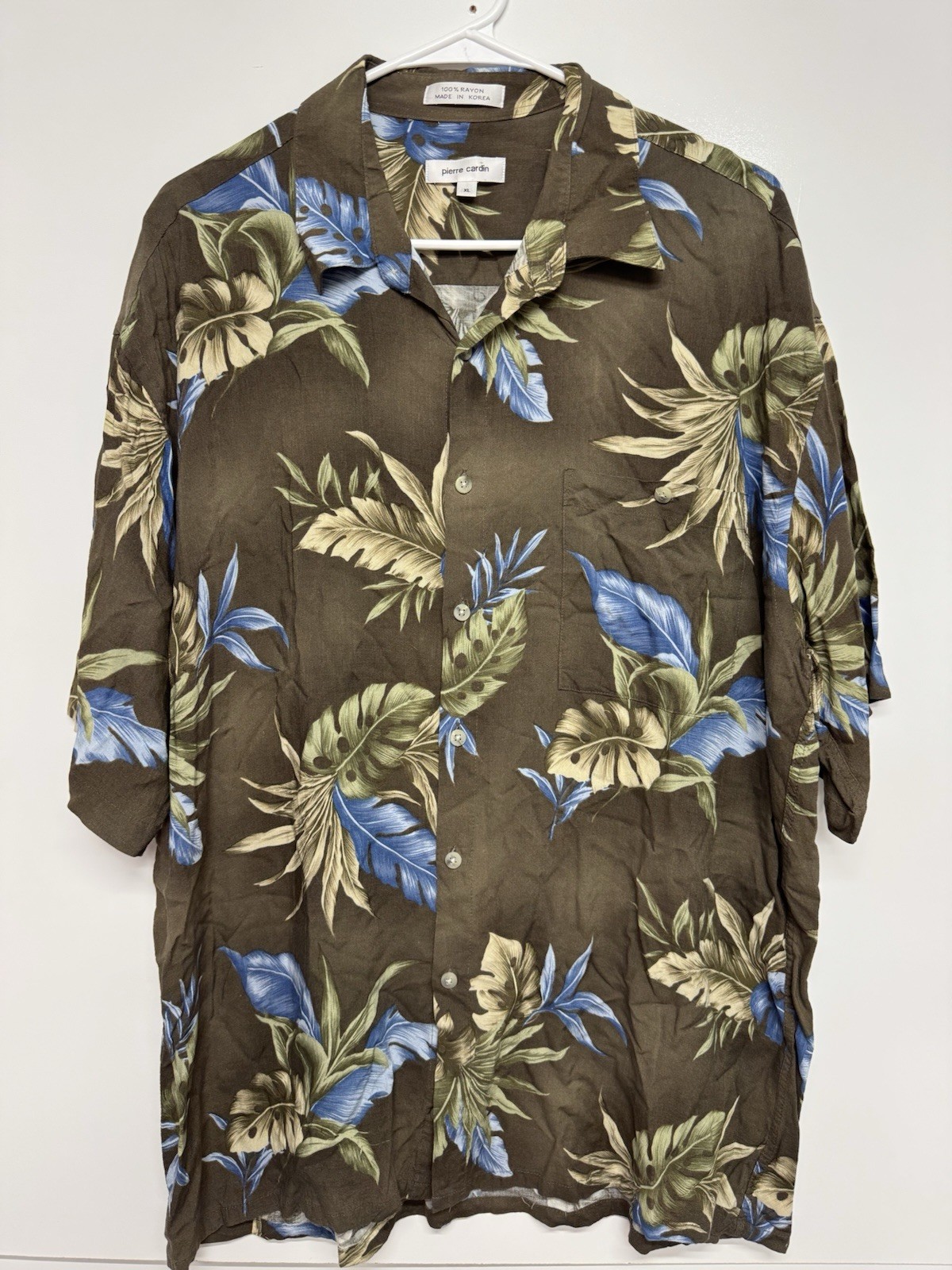 Vintage Pierre Cardin Hawaiian Shirt Mens XL Floral Tropical Brown Rayon Aloha
