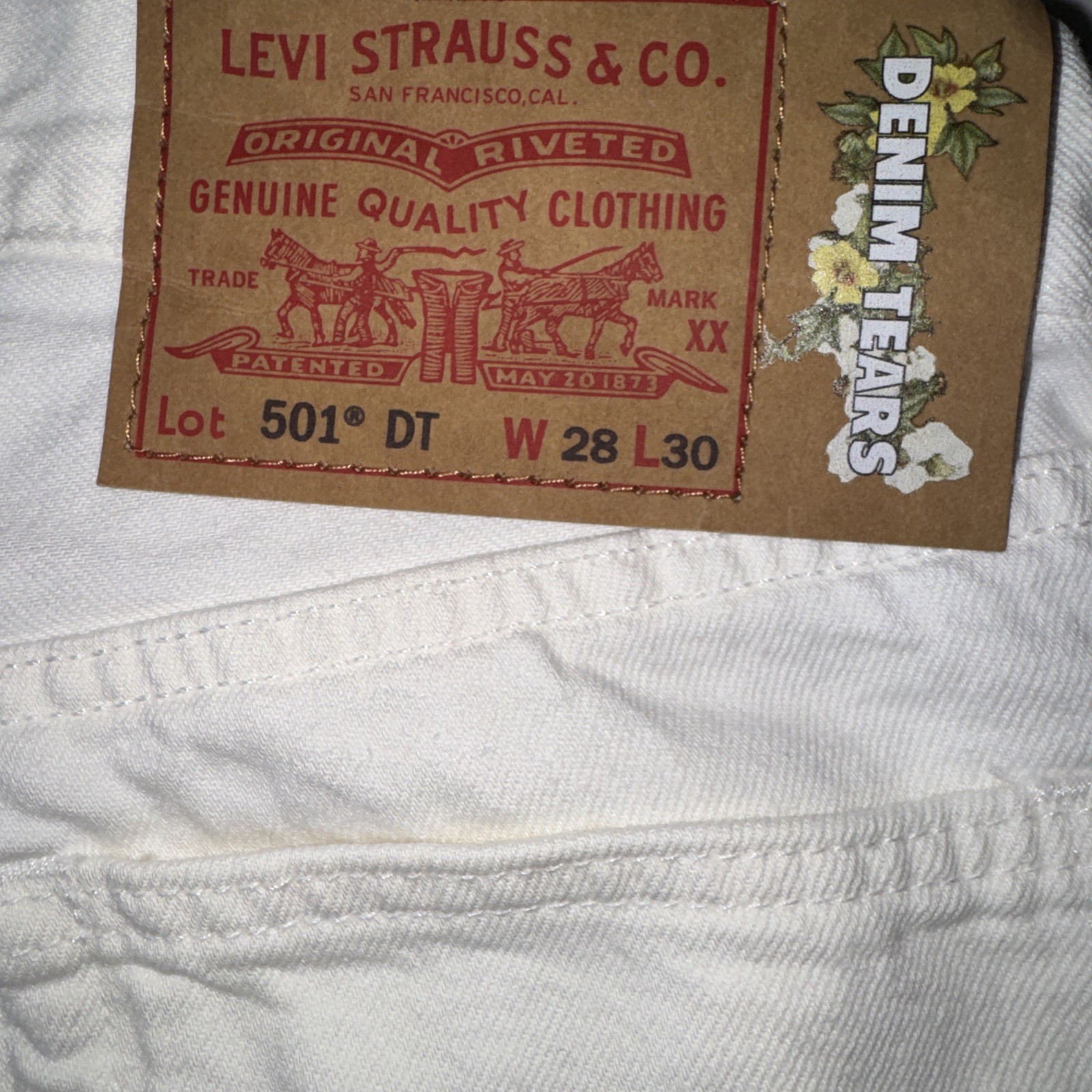 Levi’s 501 Denim Tears 28/30 White Straight Denim Jeans Button 28X30