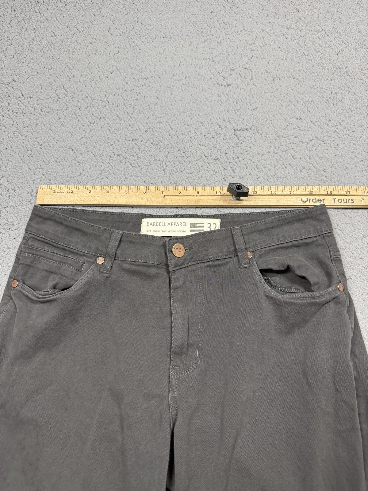 Barbell Apparel Jeans Mens 32×33 Gray Charcoal Wash Straight Leg Stretch Denim