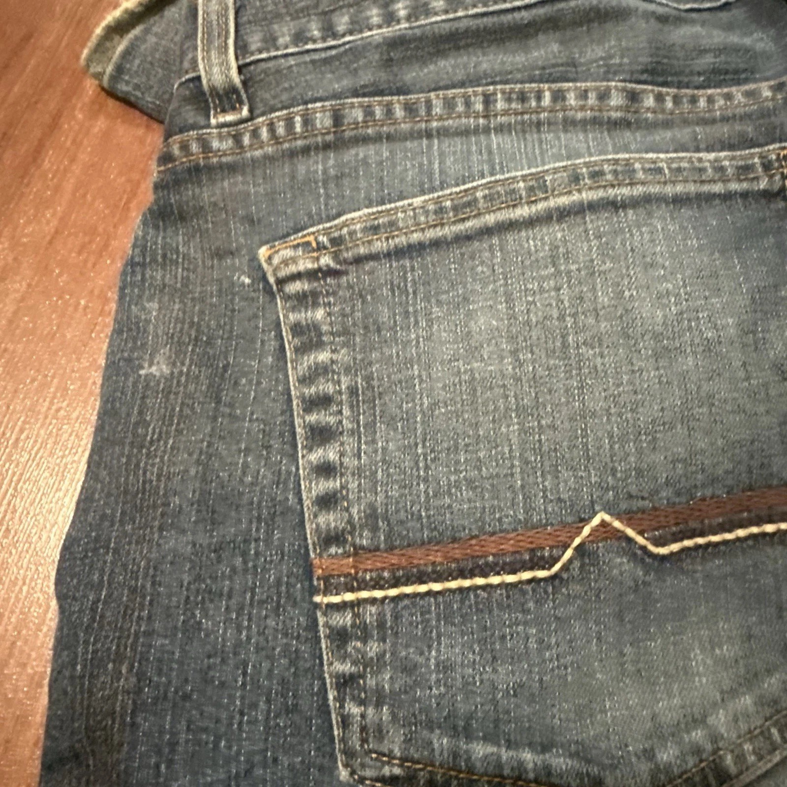 Lucky Brand Men Size 36 Straight Fit Blue Denim Jeans Cotton Logo 5Pocket Design