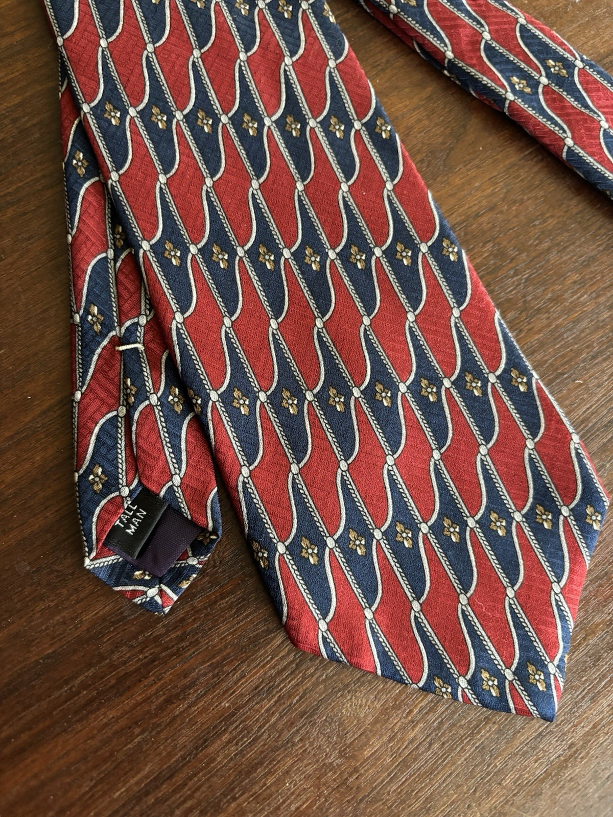 Tom James Silk Neck Tie Tall Man Red Geometric Medallion Made USA 64 Inches