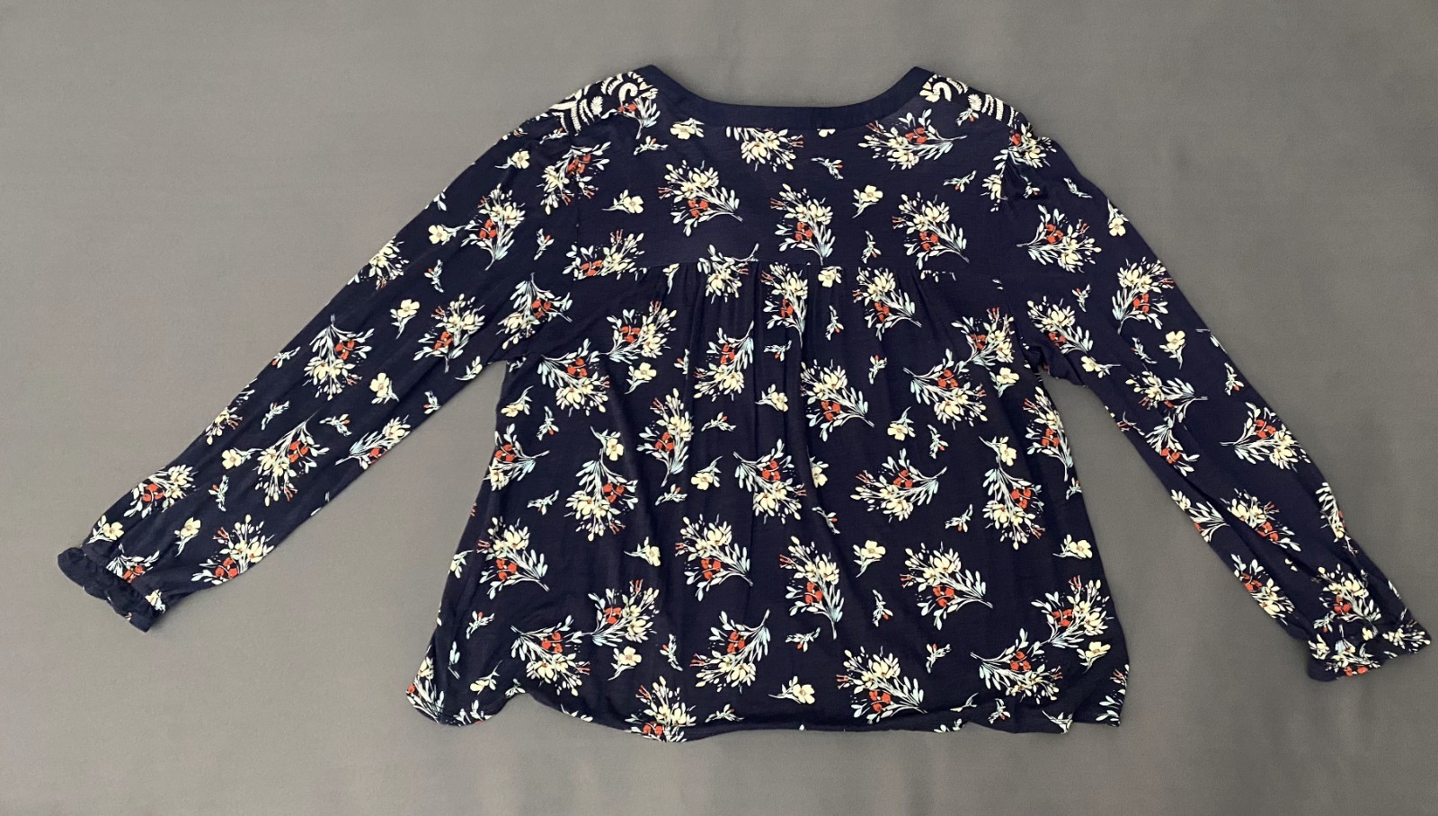 Anthropologie Black Floral Rayon Blend Long Sleeve Popover Blouse Size Large