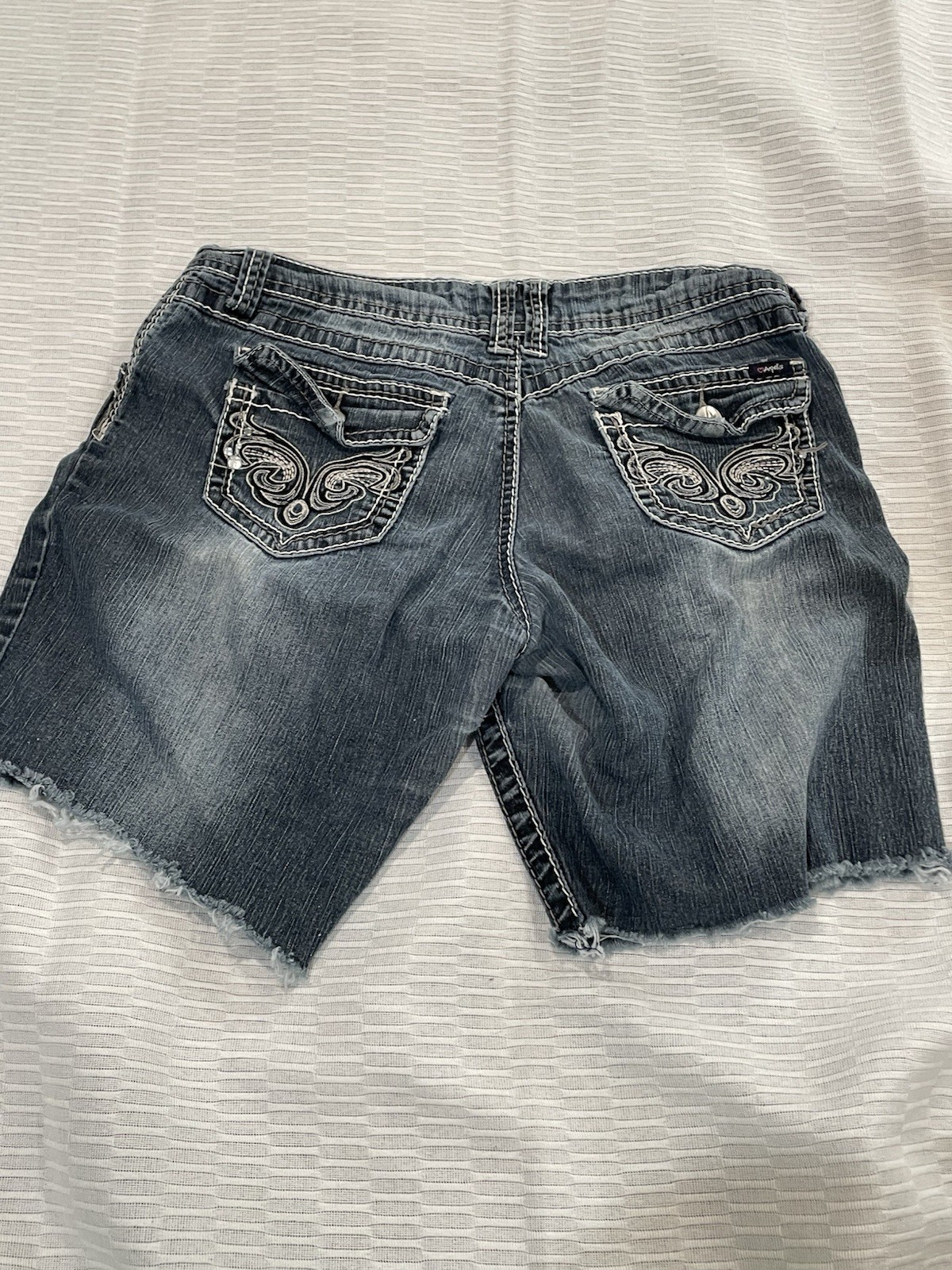 Angels Womens Size 11 Custom Cut Off Denim Shorts Frayed Raw Hem Blue Jeans W31