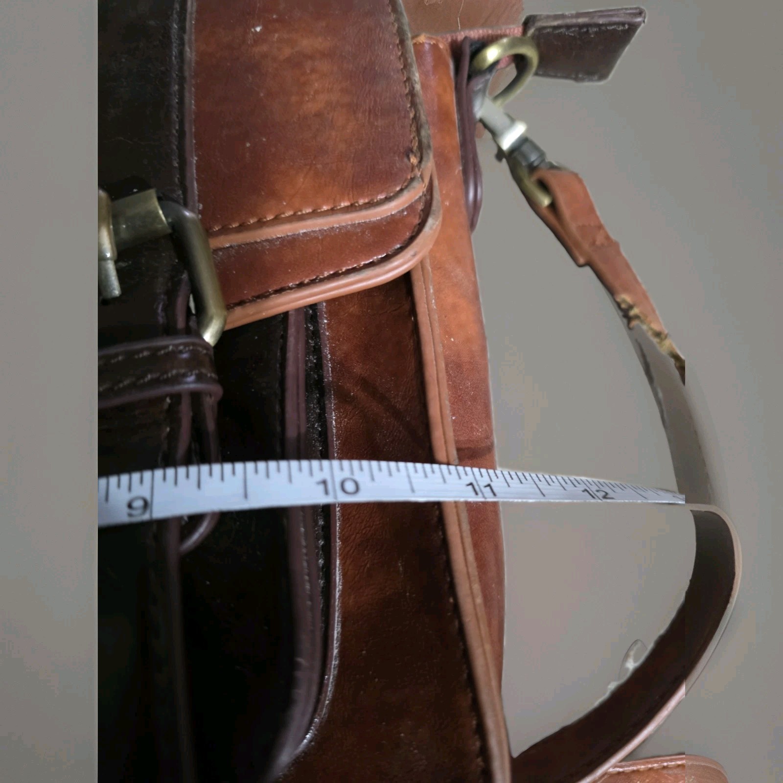 ECOSUSI Vintage Vegan PU Leather Messenger Bag (Please See Description)