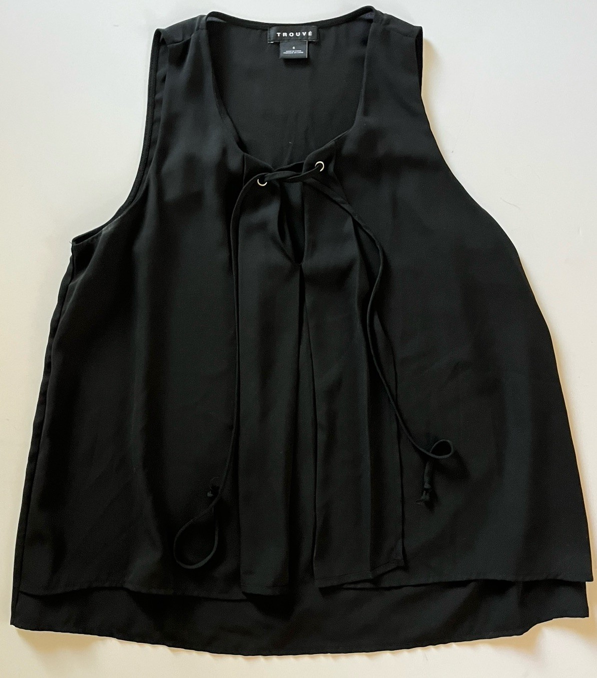 Trouvé Sleeveless Black Top Blouse Shirt Tank Size Small Tie Nordstrom V-Neck