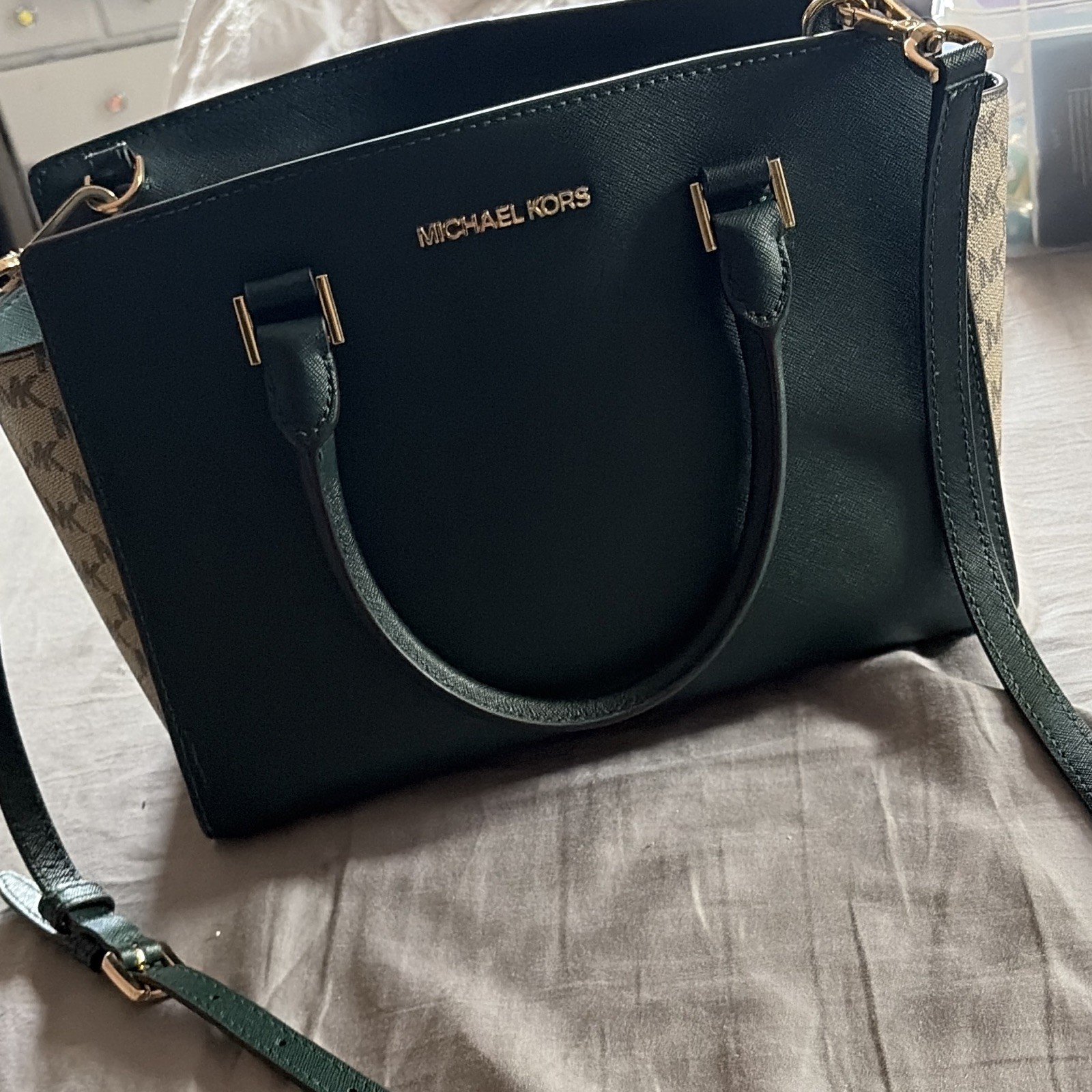 Michael Kors Green/Beige Logo Satchel Zip Top Handle w/ Detachable Strap