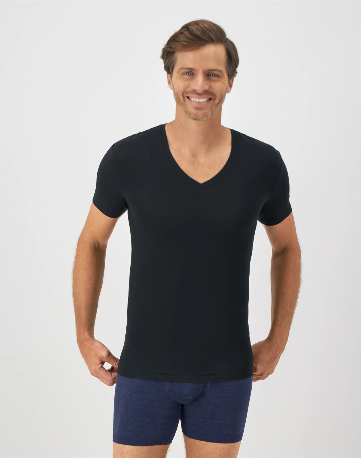 Hanes Perfect Flex Men’s Tee, Black V-Neck Undershirt, 1-Pack