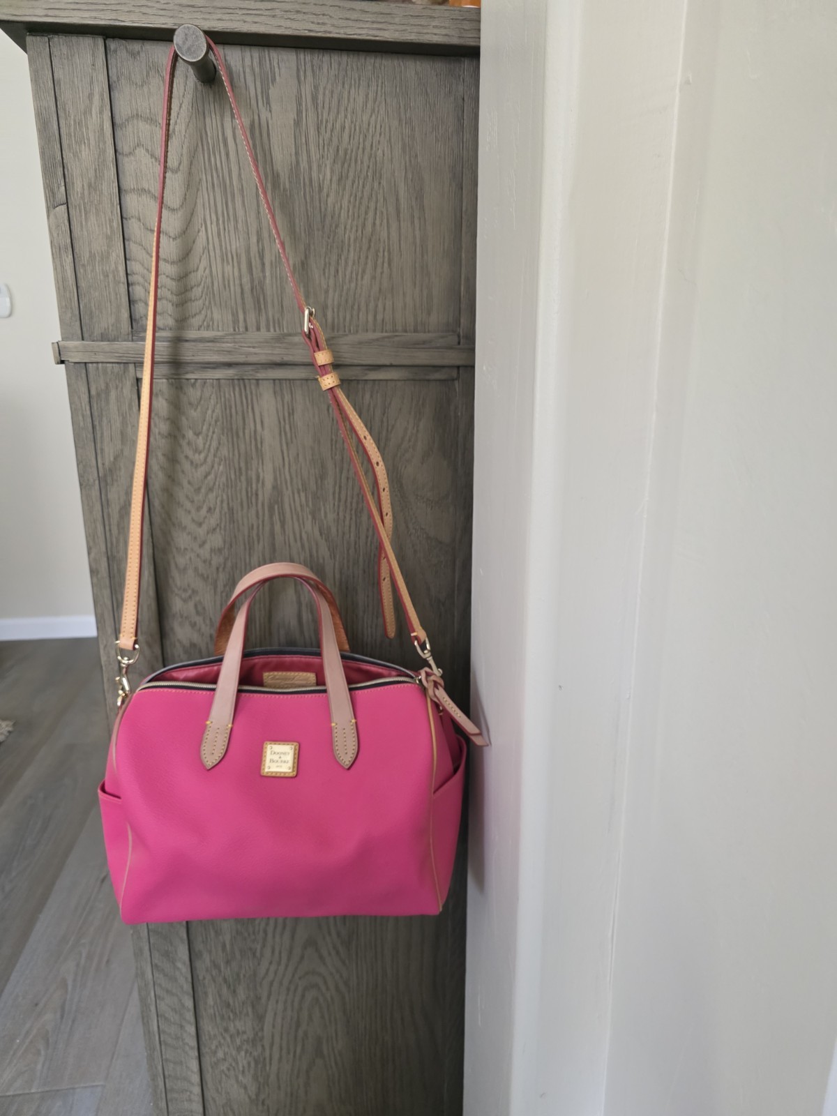 Dooney & Bourke Purse