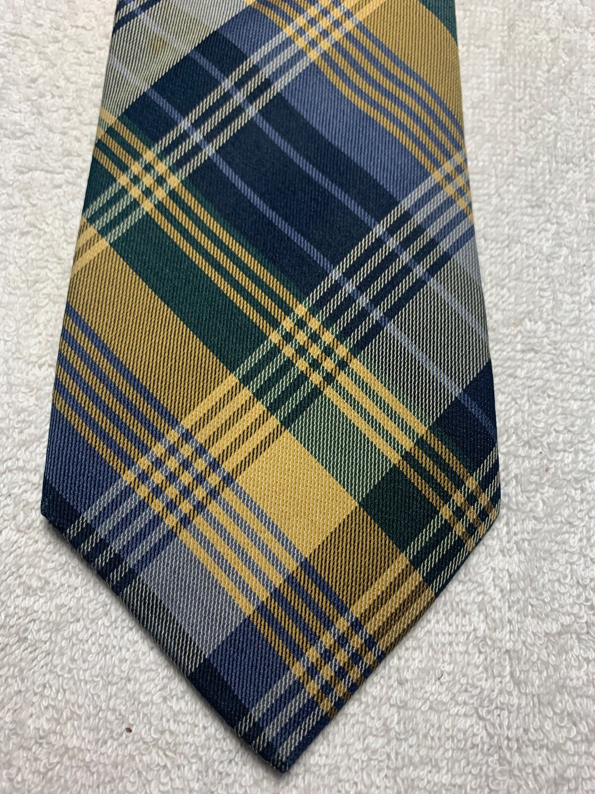 LANDS END MENS TIE BLUE BLACK GOLD 3.75 X 59