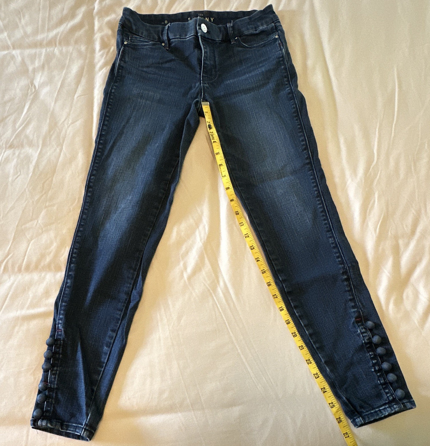 White House Black Market Women’s Dark Wash Blue Denim Skinny Ankle Jeans- Size 0