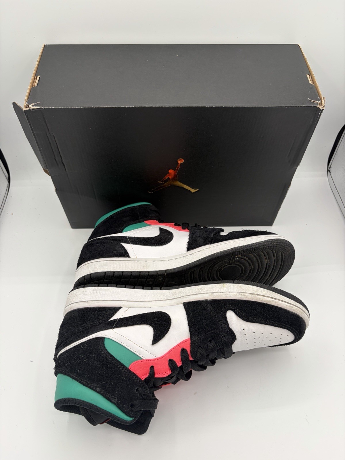 Air Jordan 1 Mid SE South Beach Black/White/Green/Pink 852542-116 Size 7M Used