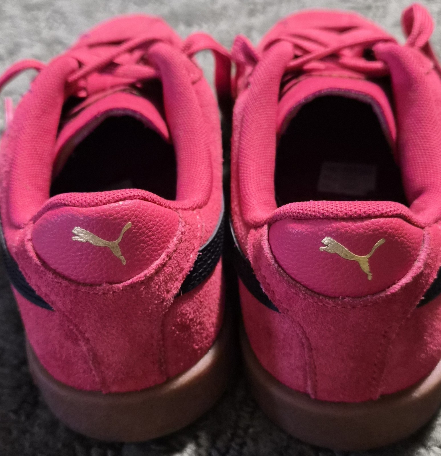 PUMA Pink/Black Suede Low Top Lace-Up Athletic Sneakers Solid 398886-17