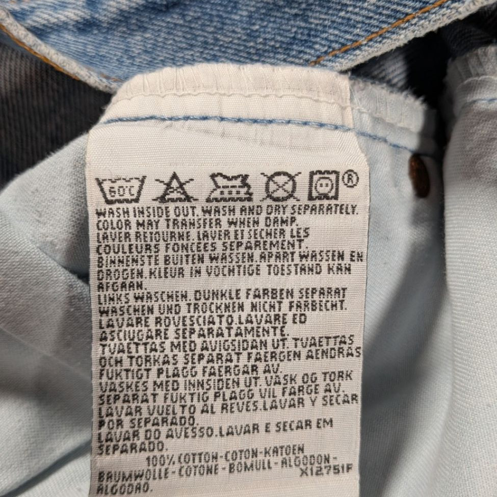 Vintage Levi’s 615 Orange Tab — Denim — Light Blue — Size 32W 34L