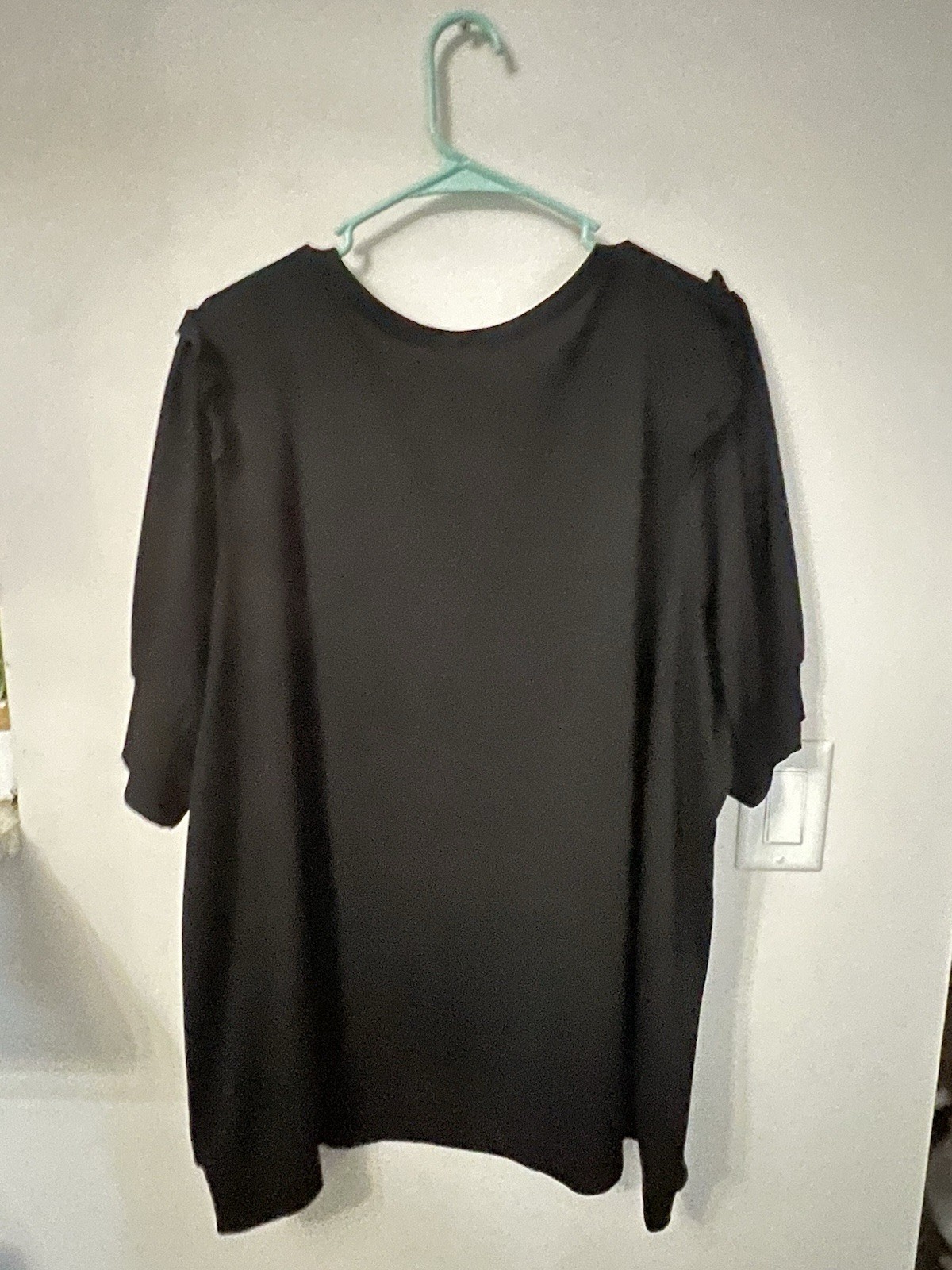 Torrid 3 Plus Womens Chasing Dreams Like Whiskey Ruffle Sequin Sweatshirt