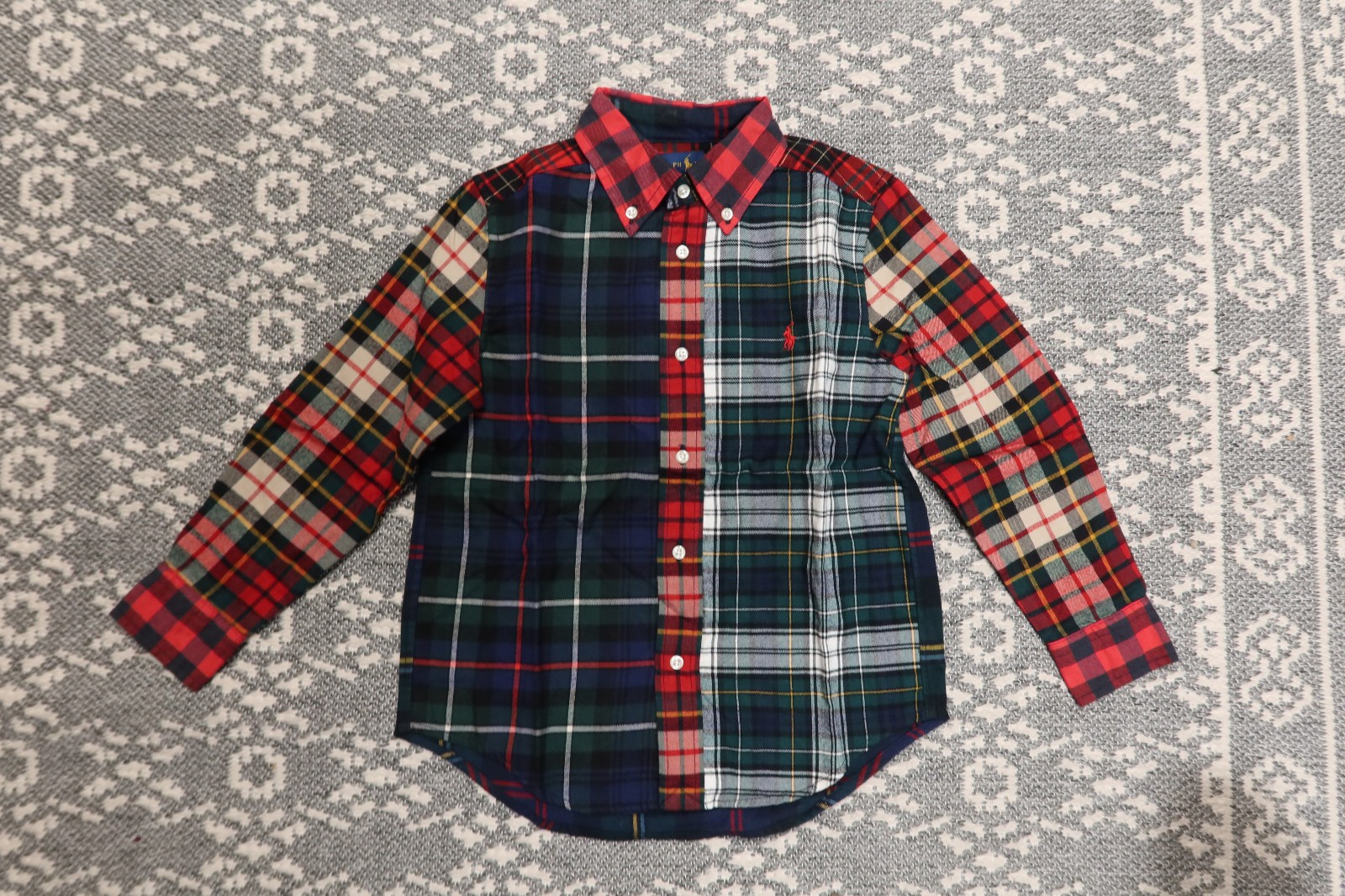 New Ralph Lauren Boy’s Button Down Flannel Shirt – Size 5 – Green Plaid