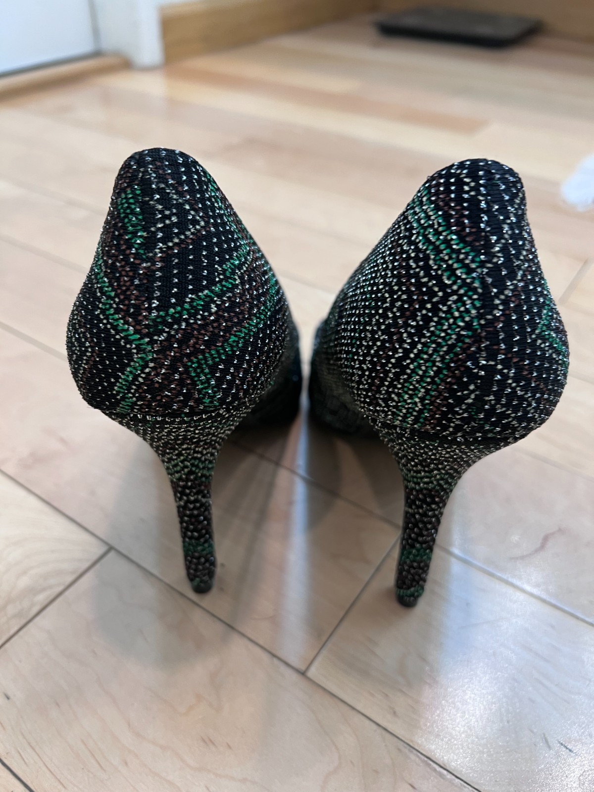 Charles by Charles David Chevron Pattern Pumps Pointed Toe Stiletto Multi Size 9