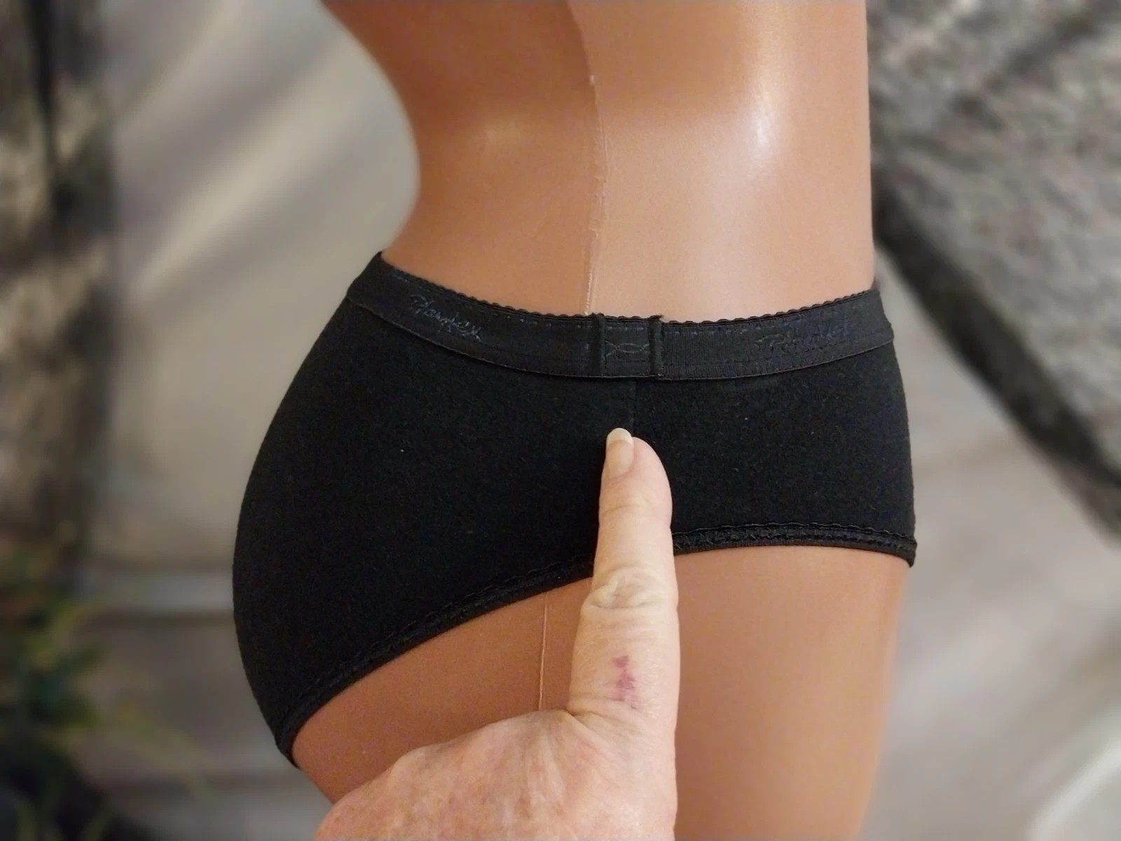 VTG PLAYTEX PILLOW TAB SOFT COTTON BIKINI PANTIES NOS SRI LANKA EURO 40/M #6940