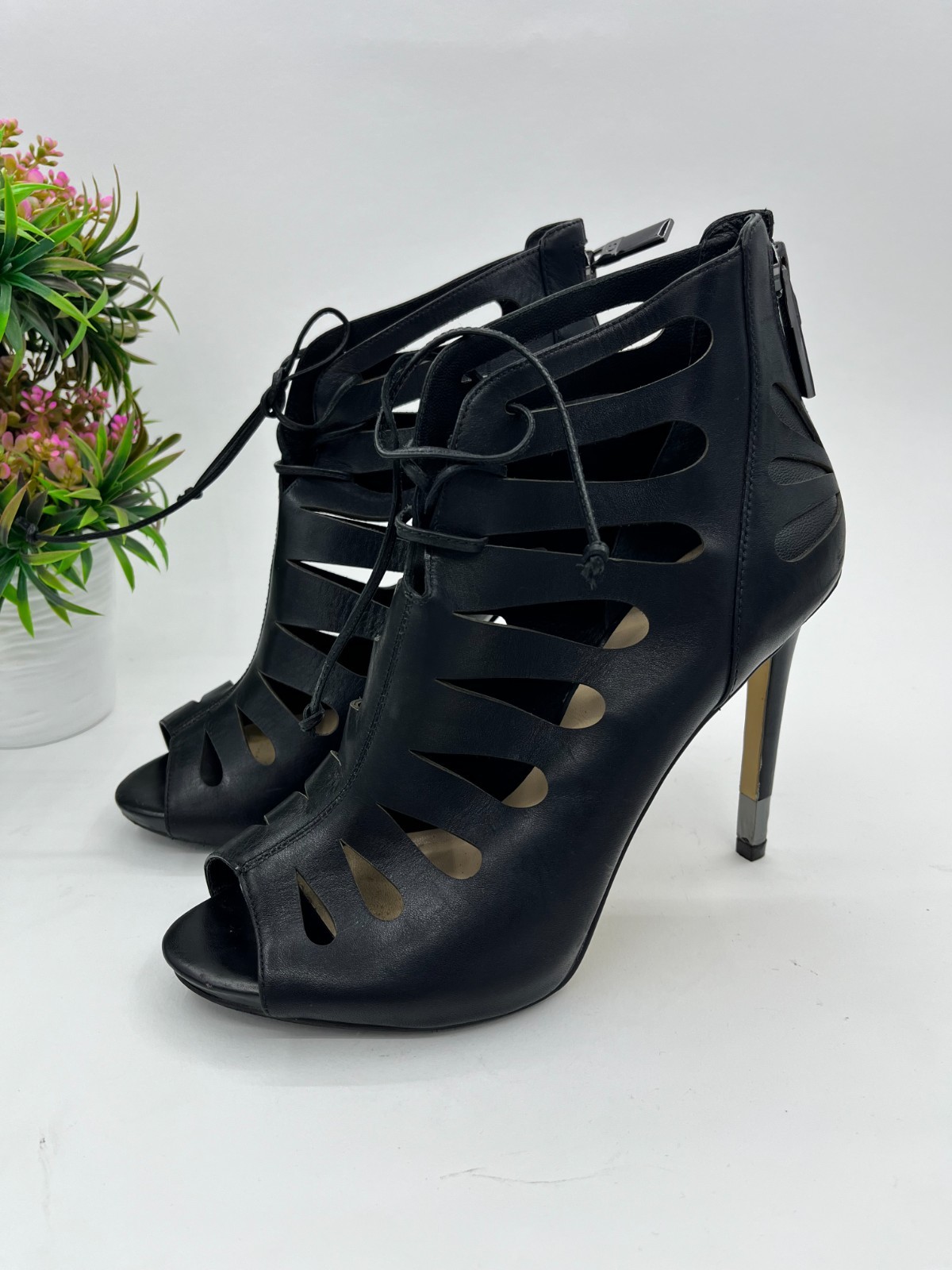 GUESS Black Leather Cage Heels Lace Up Stiletto Sandals 12cm EU 39 (Fits 38.5) A