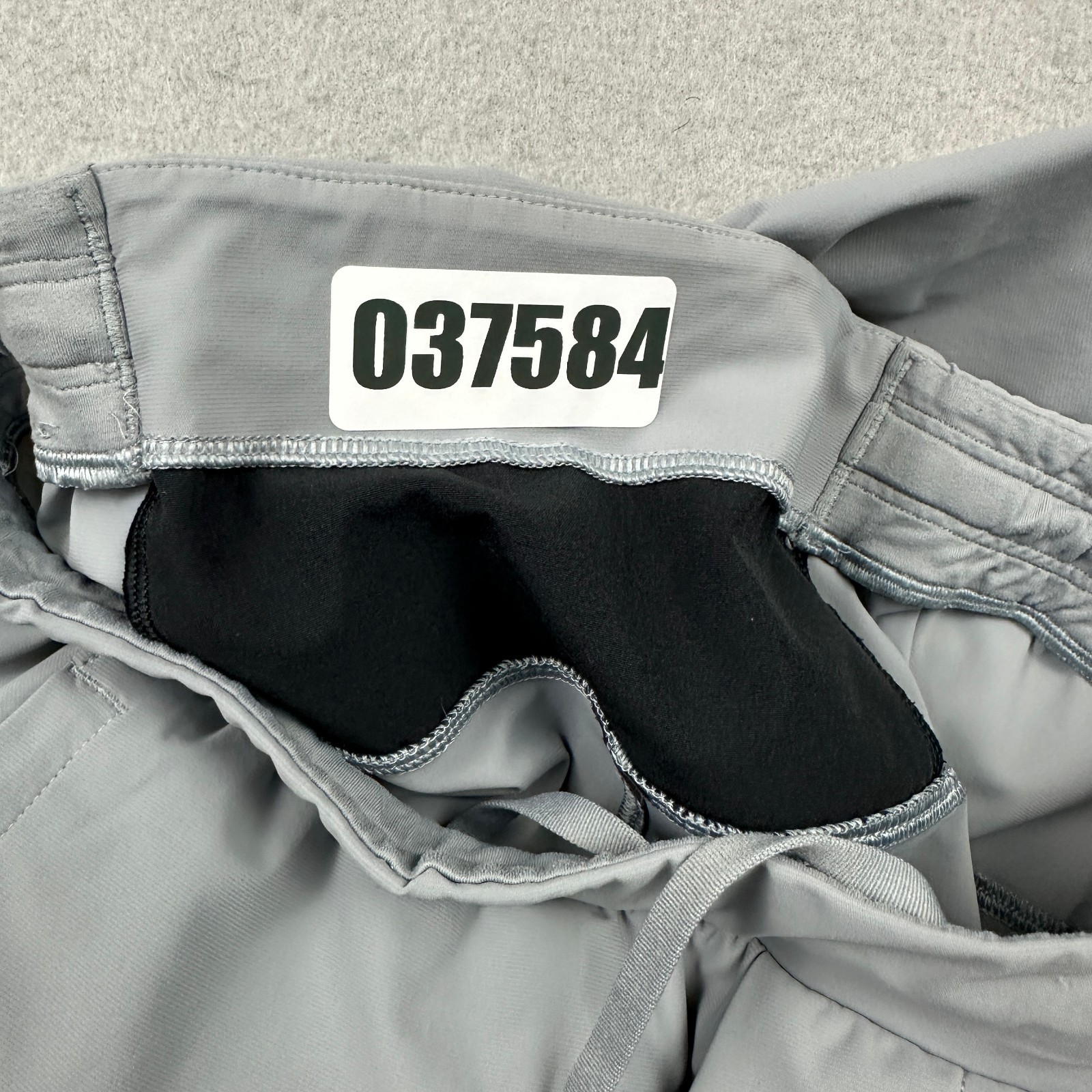 Lululemon Pants Men XS Gray Sollid Surge Jogger Stretch Running Quick Dry *