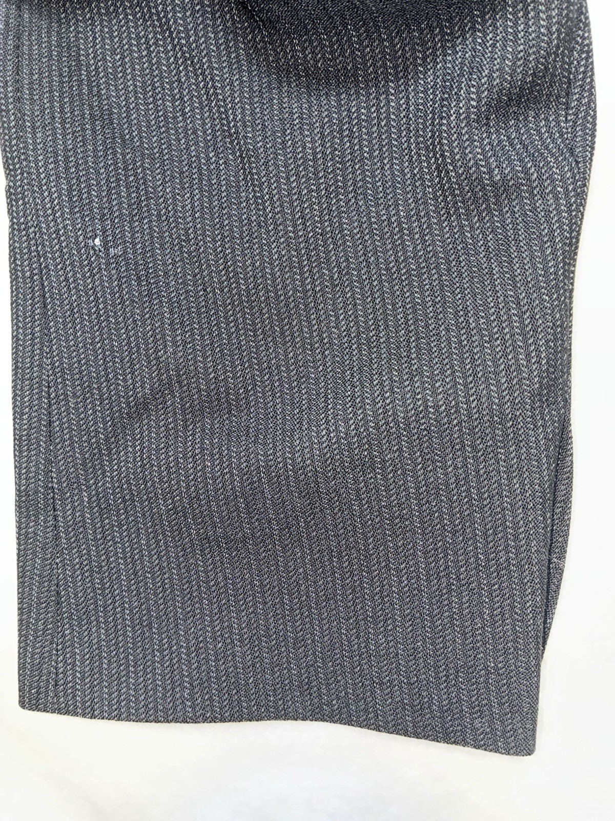 Armani Collezioni Saks Blazer Men’s 40R Charcoal Herringbone Wool Italy *hole