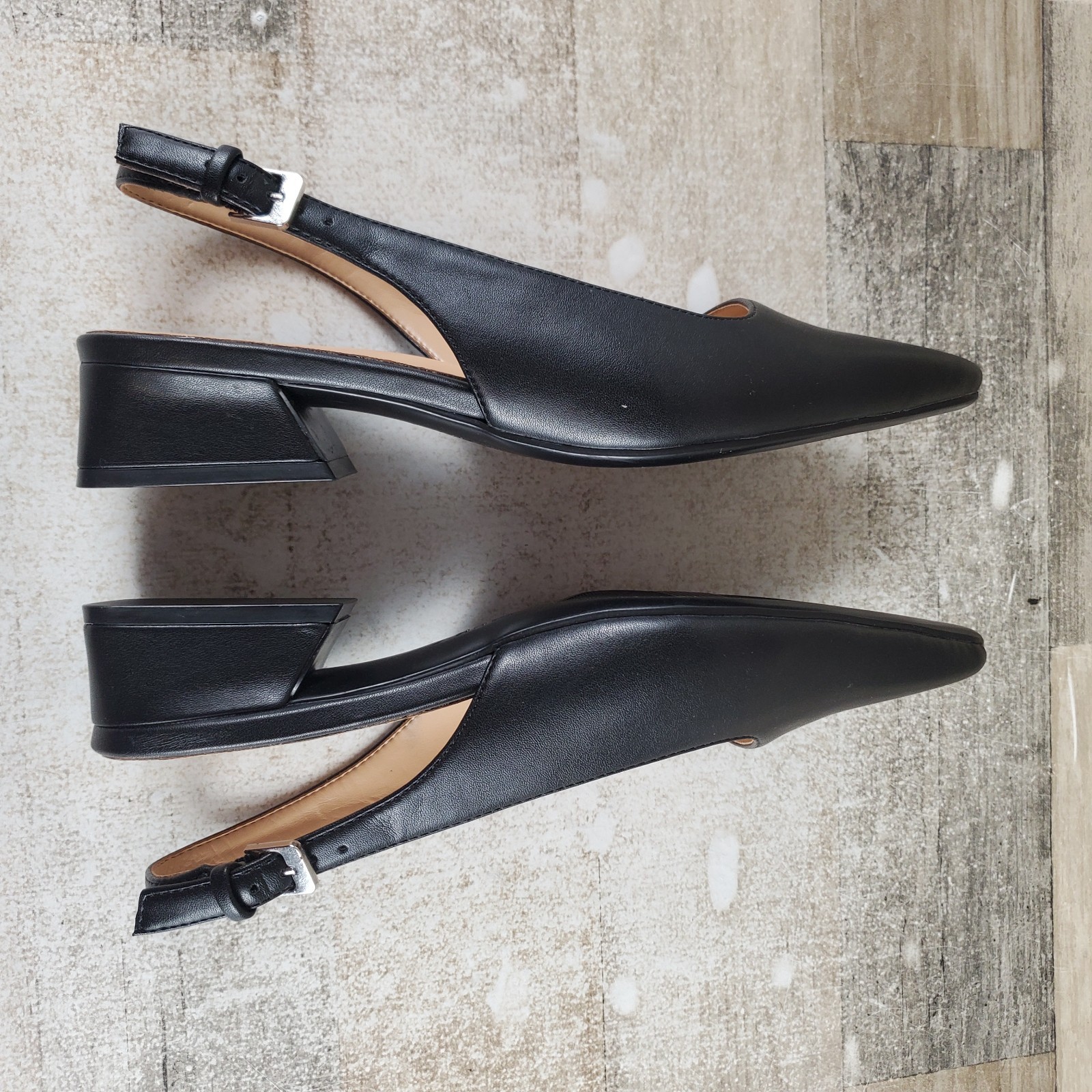 Naturalizer Ginger Womens Pump Sz 7.5 Black Smooth Leather Slingback Pointed Toe