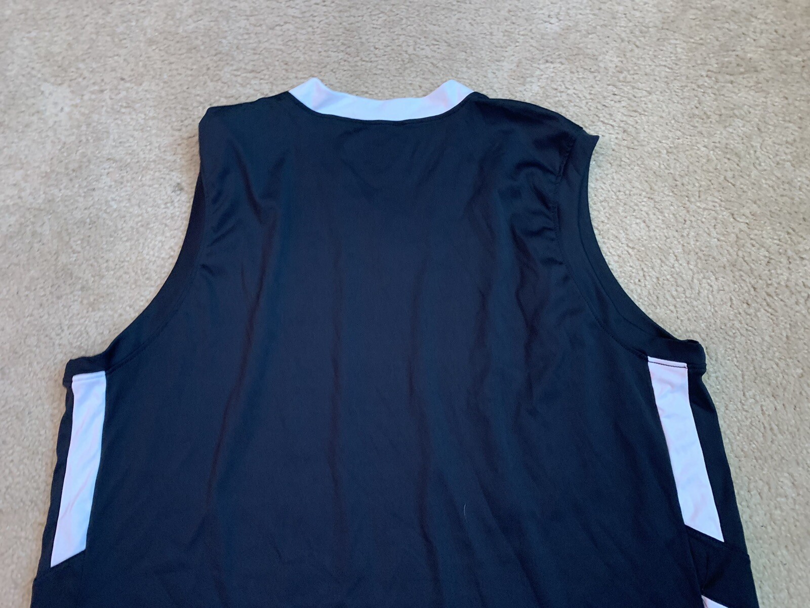 CHAMPRO BLACK WHITE JERSEY VARIES SIZES MeNS BIN 5