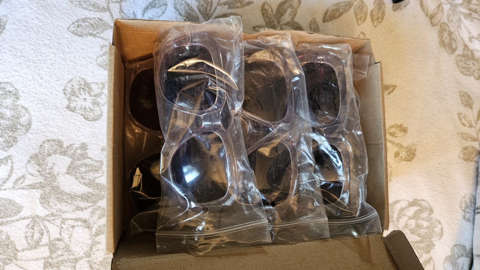 BLACKFLY’S ULTRAGOLIATH CLEAR SUNGLASSES HANDMADE. 7 COUNT.