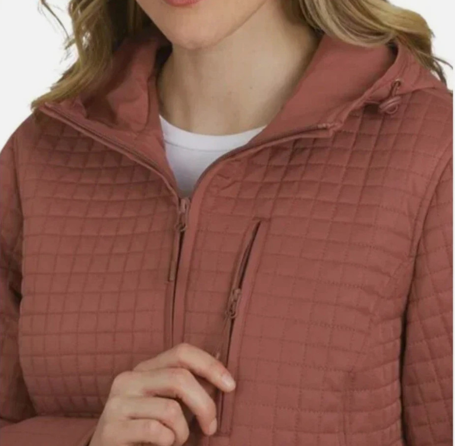 Lands’ End Quilted Jacket with Hood Red Women’s Large