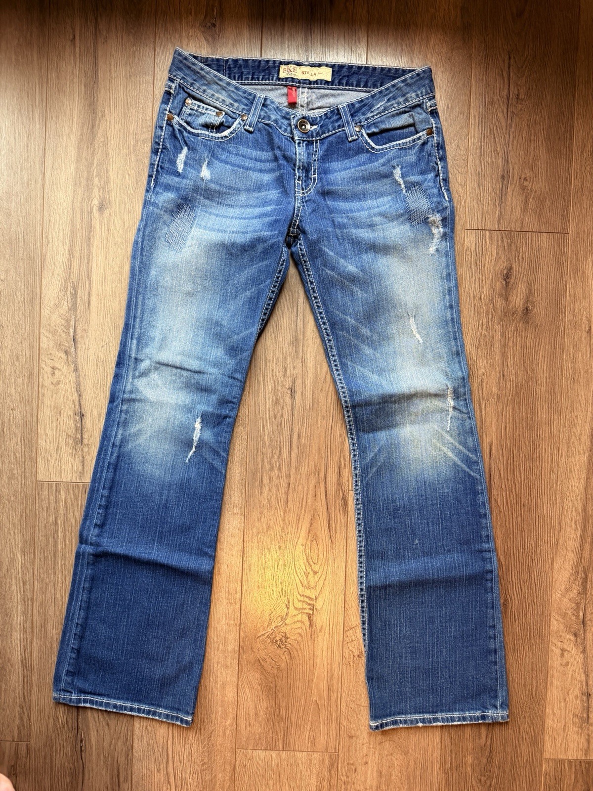BKE Stella Bootcut Distressed Medium Wash Denim Jeans Women’s 29 x 31.5