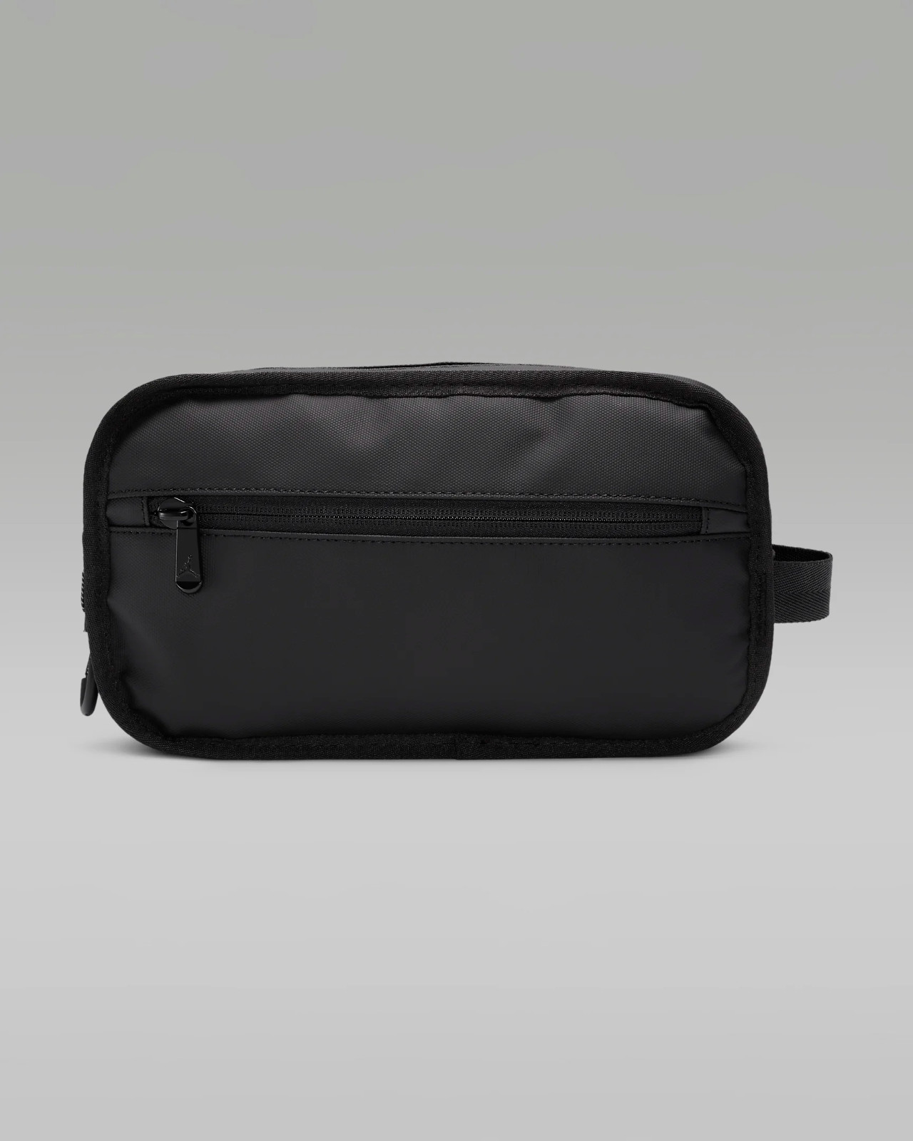 NIKE men’s $40 Michael Jordan Toiletry Bag Padded Dopp Kit black 1 1x5x4 black