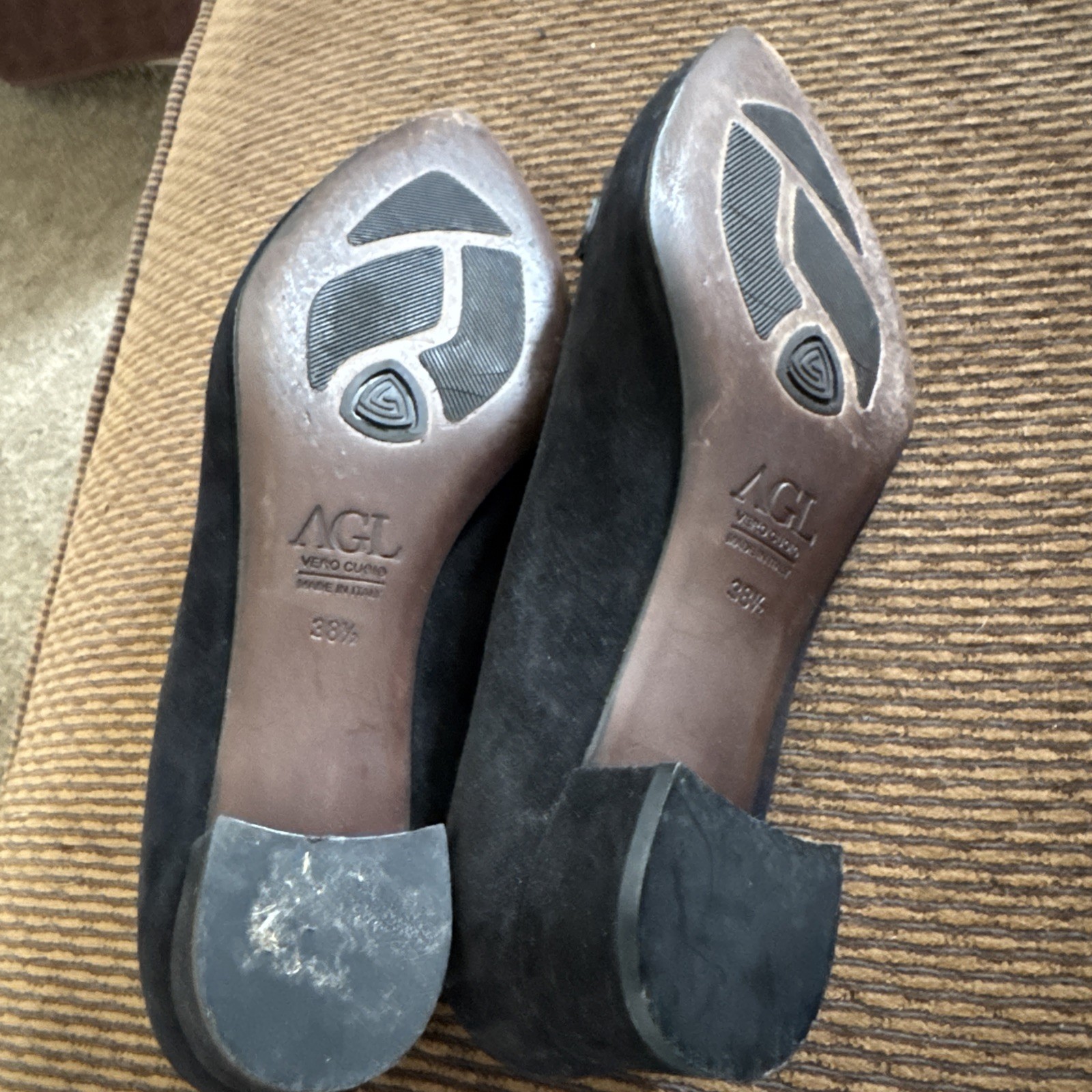 AGL Attilio Giusti Leombruni Black Suede Women’s Pumps Heels Size EU 38.5 US 7.5
