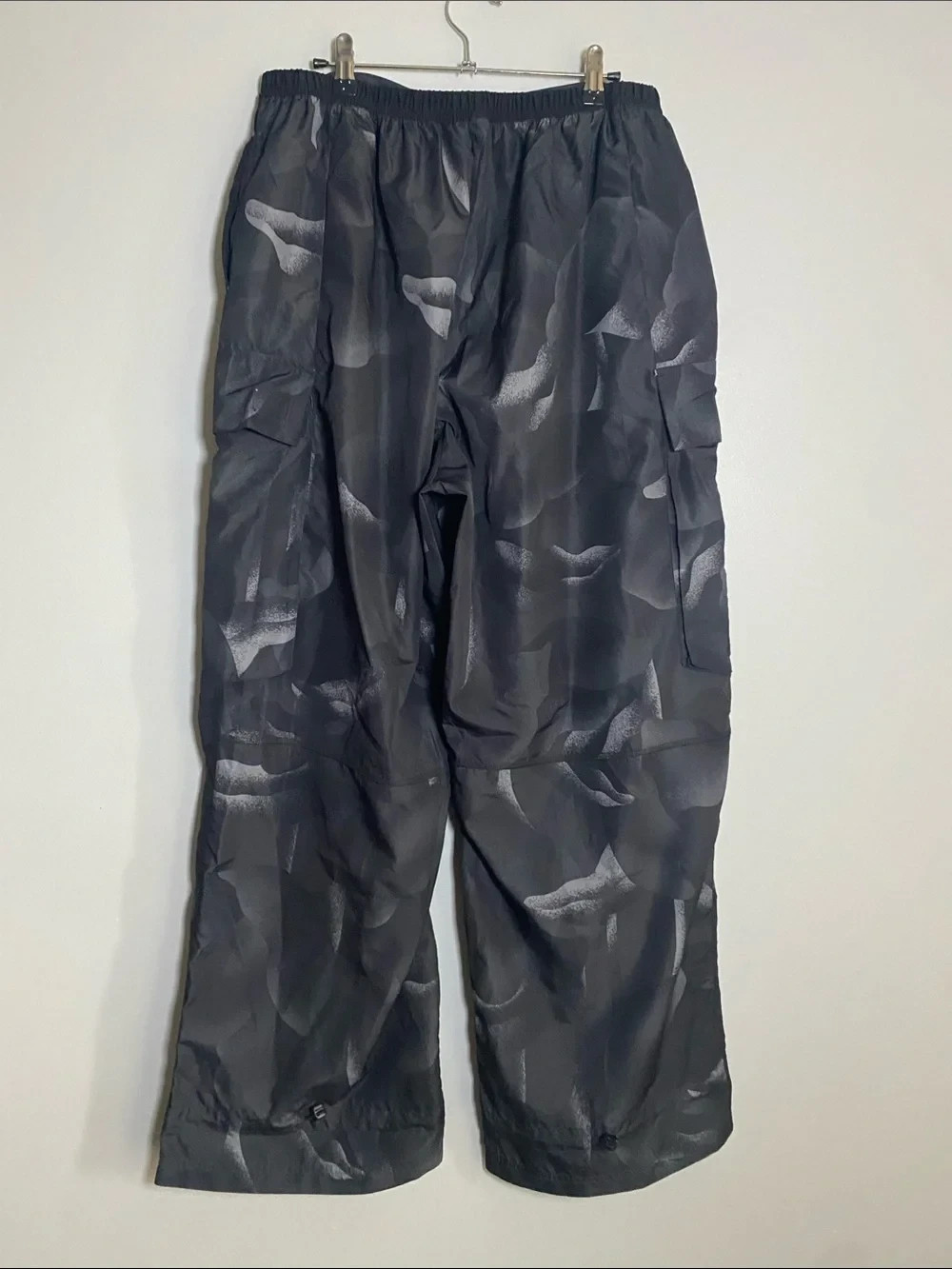 Adidas City Escape Cargo Pant Black Multicolor Women’s XL Baggy Wide Leg Pull On