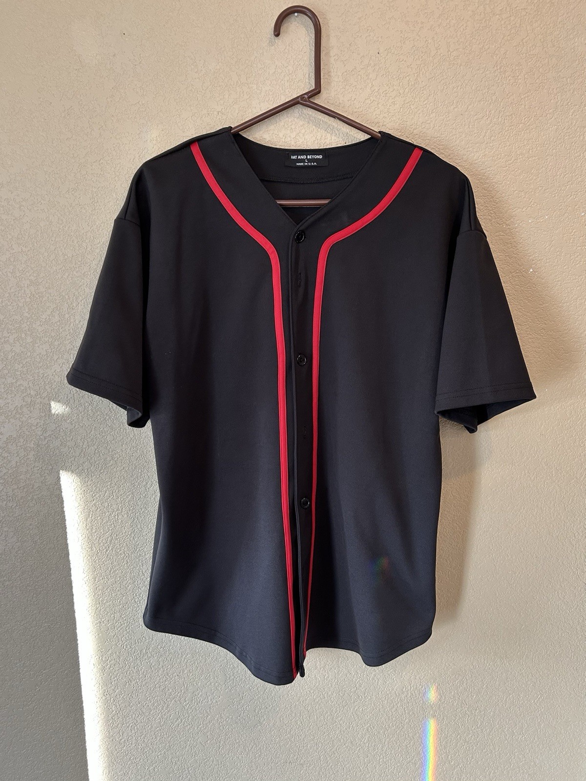 Hat and Beyond Men’s Size L Band Collar Button-Up Shirt Black Red Trim