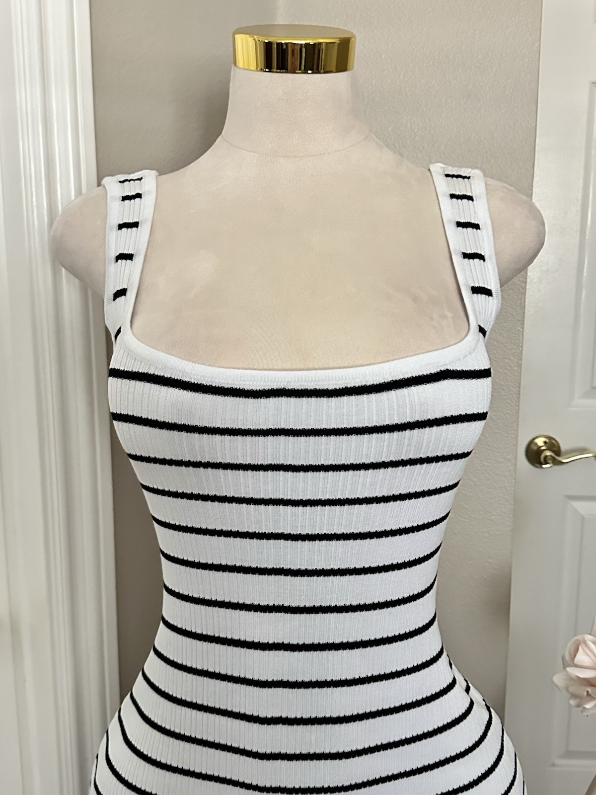 Fashion Nova White & Black Striped Sleeveless Ribbed Maxi Dress w/ Low Back Sz S