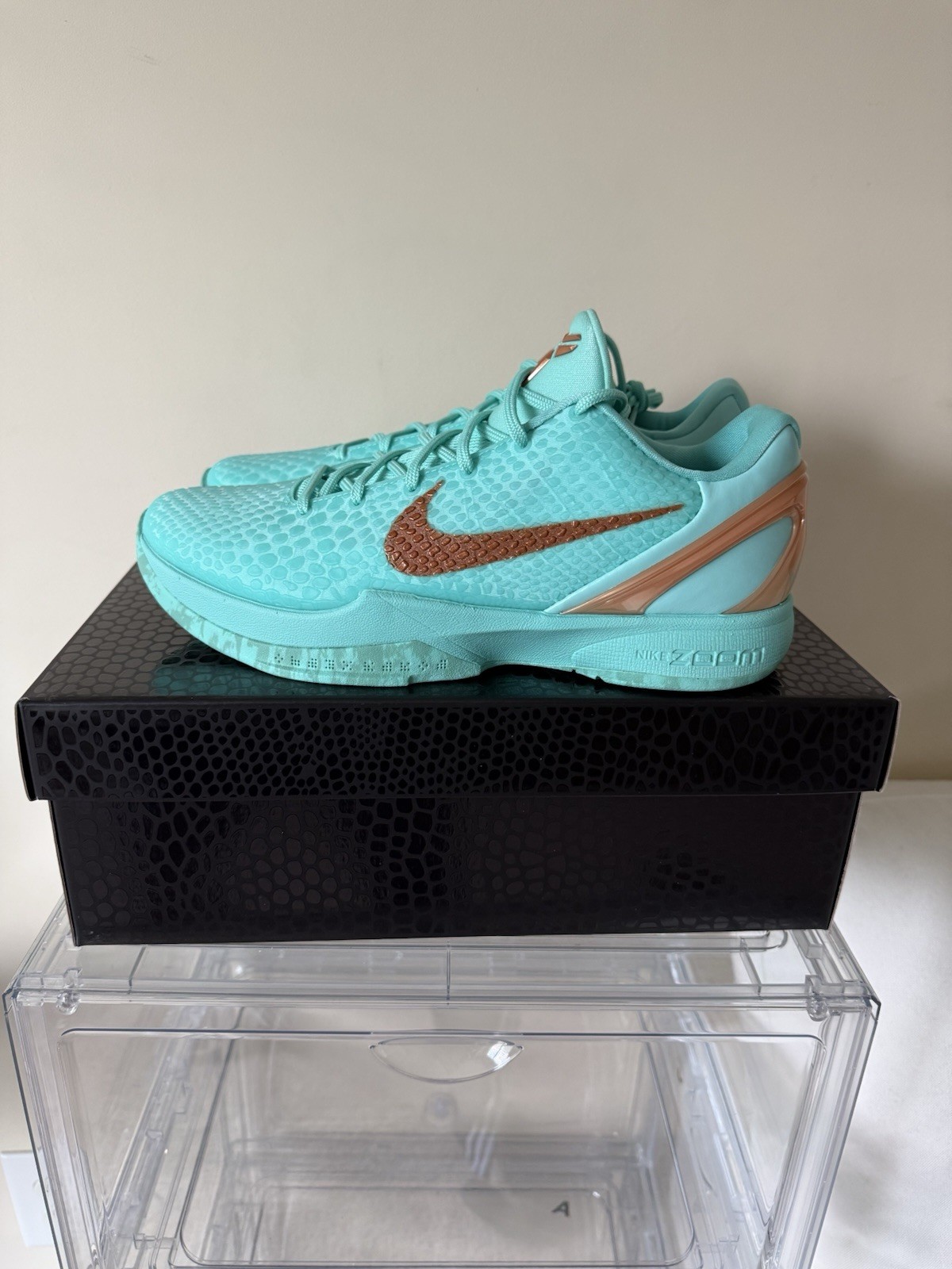 Size 11 – Nike Kobe 6 Protro Jalen Brunson “Statue Of Liberty” 1Q5774-300