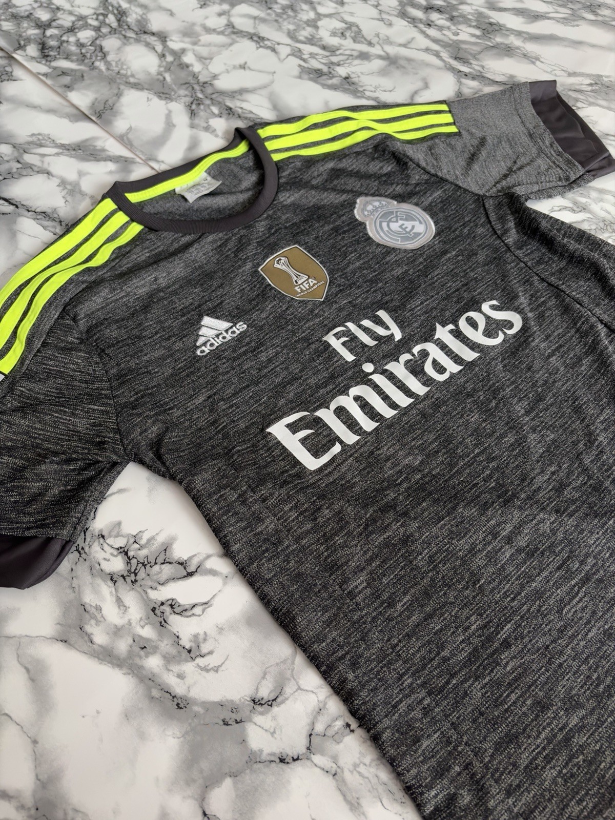 Adidas Real Madrid 2015-16 Away Football Shirt Jersey Grey Neon Size M LFP FIFA