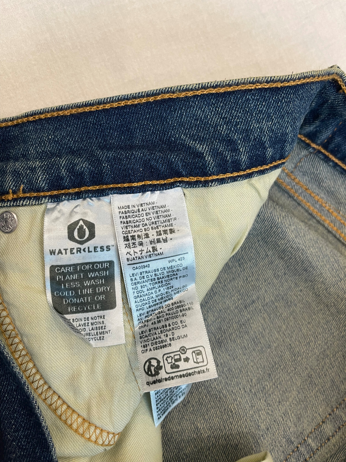Levis 505 Mens Regular Fit Stretch Jeans Blue #1994 Sizes: 32, 33, 34, 36