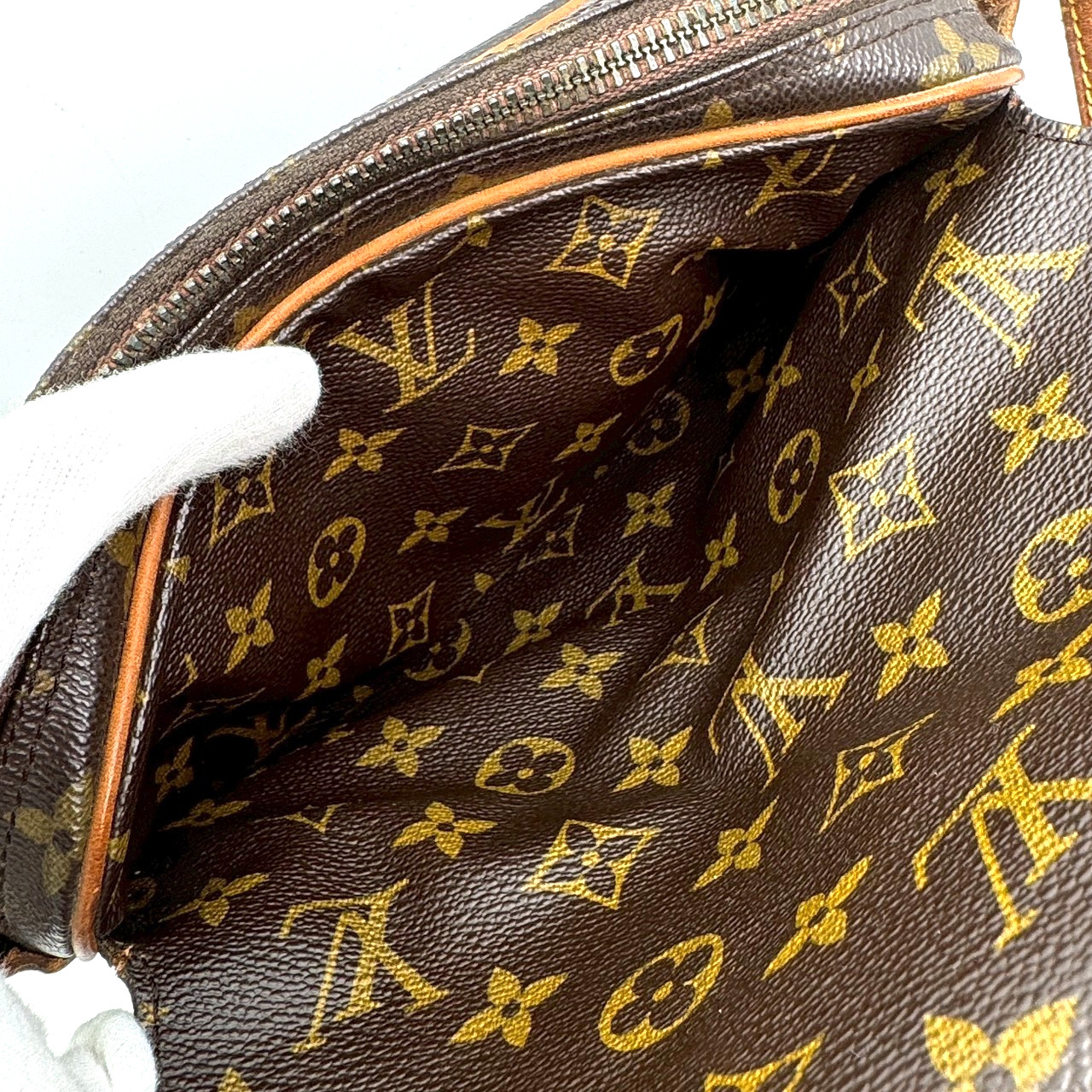 Louis Vuitton Saint Germain shoulder bag Leather Monogram LV Authentic