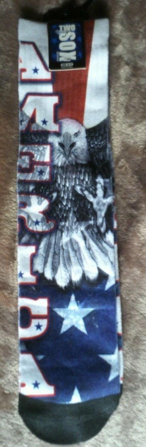 TWO SOX MEN SOCKS EAGLE & STARS 2 PAIR LOT RED/WHITE/BLUE SZE 10-13 NWT MSRP $16