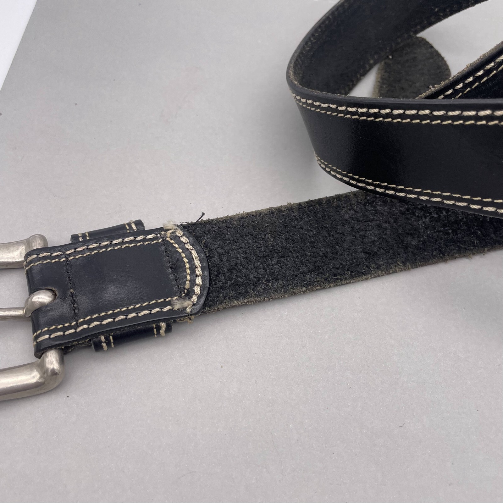 Men’s Black Leather Casual Belt Stitching Detail Silver Tone Buckle Closure 39in