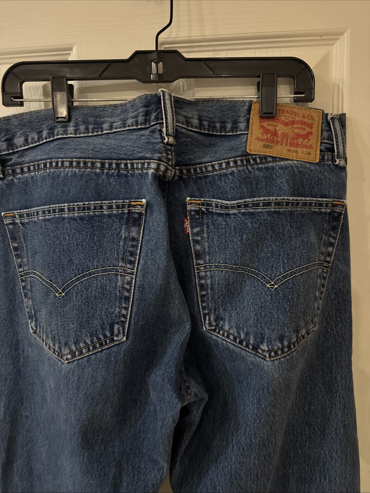 Levi Strauss & Co. 505 Denim Jeans Men’s 36×34 See Details