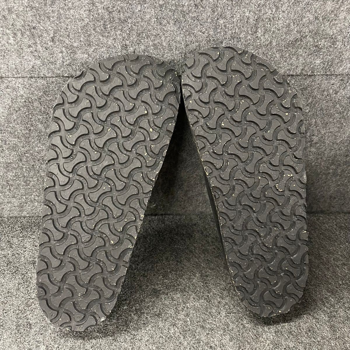 BIRKENSTOCK Zermatt Premium Suede Slipper Men’s Size US 10 Black
