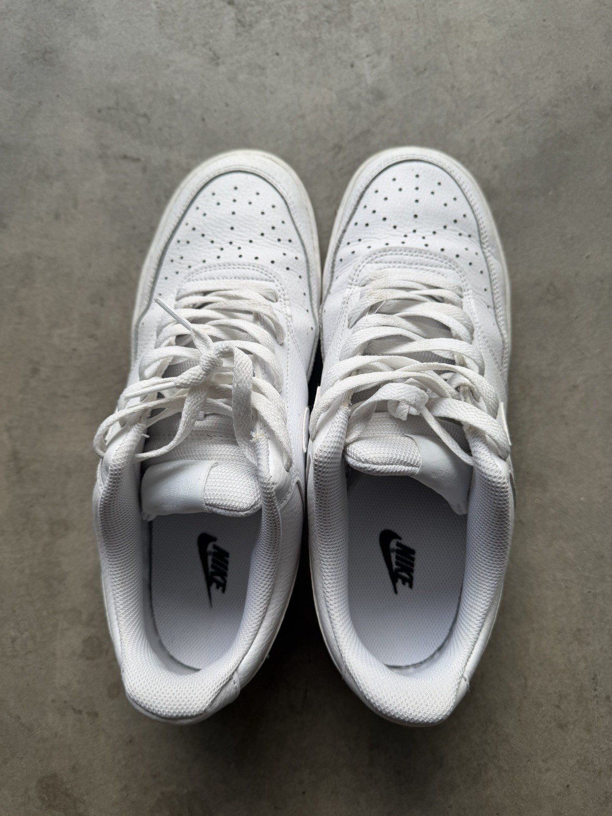 Nike Court Vision Low Men’s Sneakers Triple White, Size 9.5