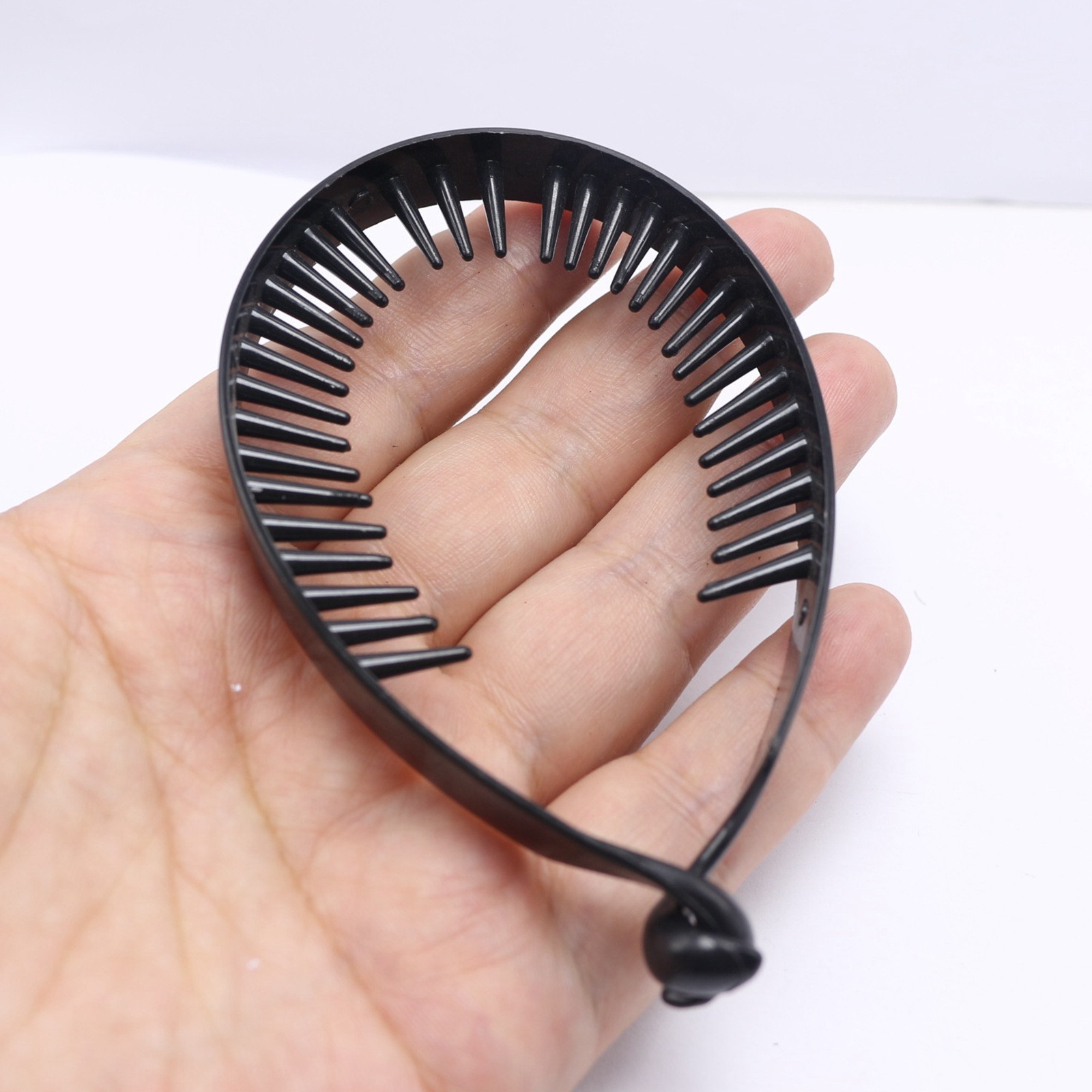 10 Pcs Black Plastic Twisted Ponytail Clip Holder Hair Claw 82mm Bun Maker