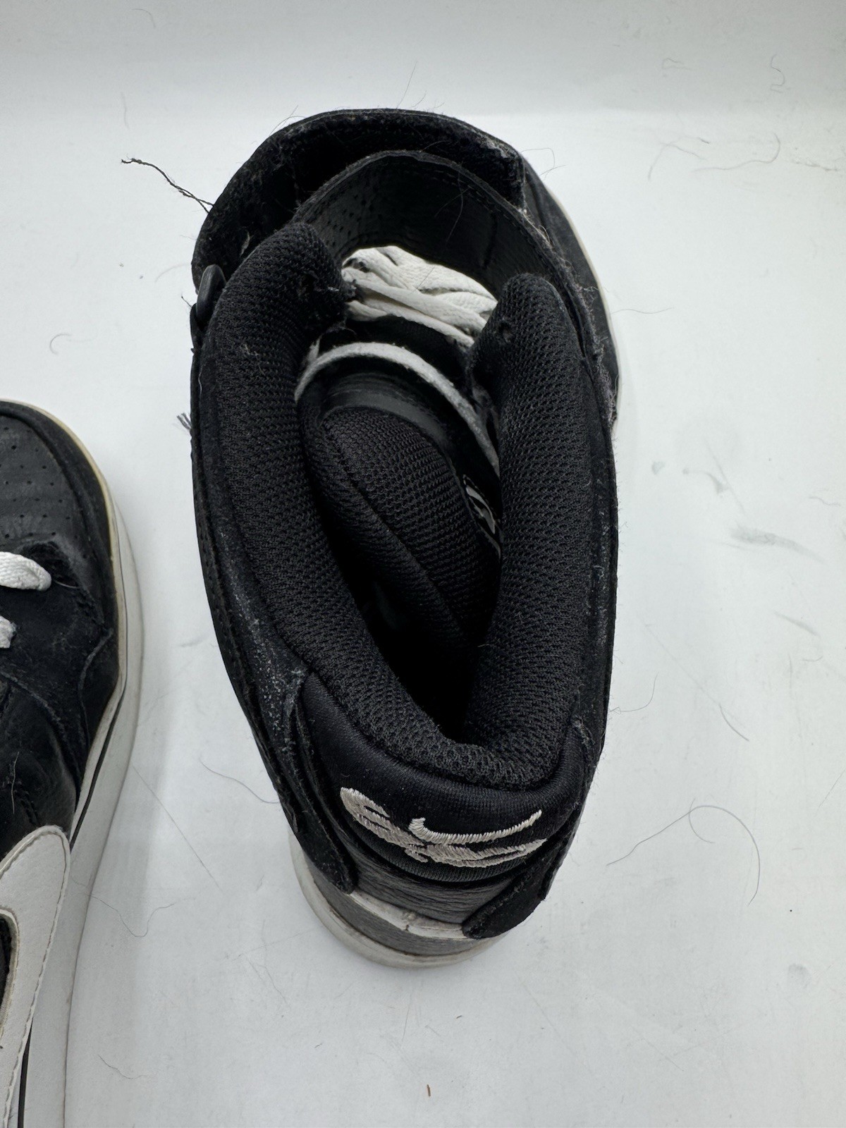 Nike Men’s SB 6.0 Zoom Mogan Mid 2 Black White Skate Shoes Size 11 487944-010