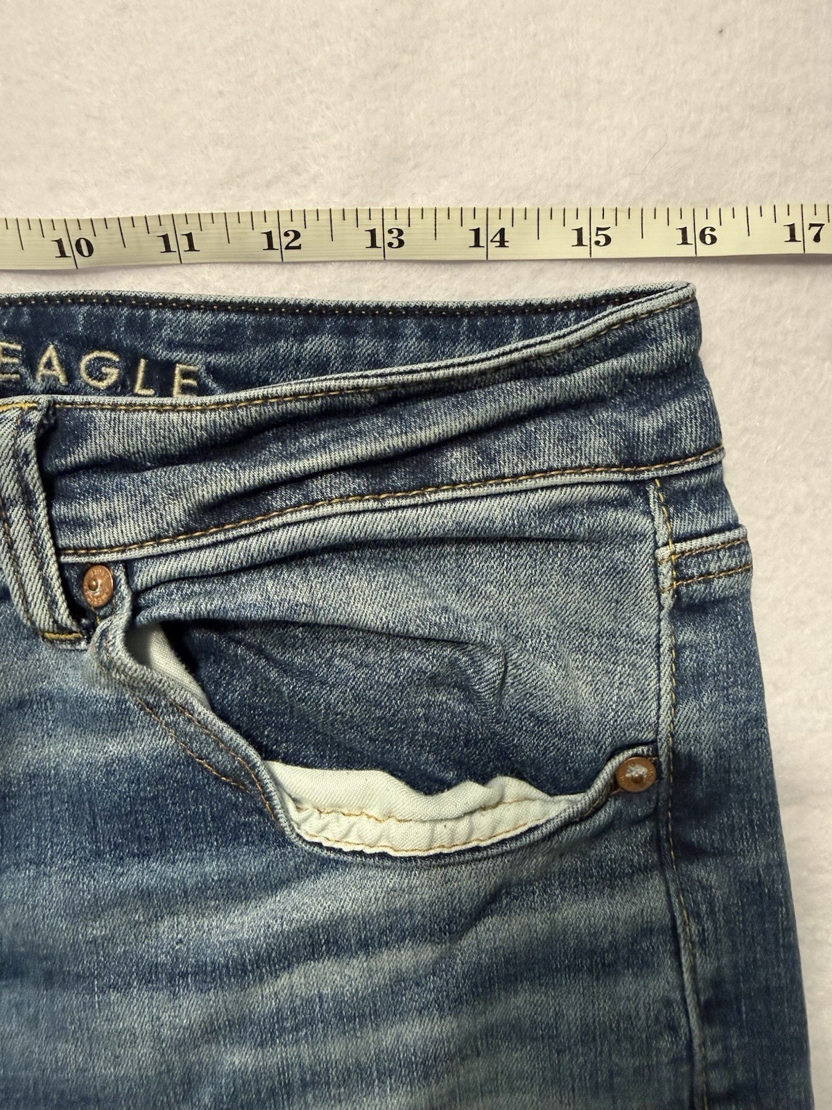 American Eagle AirFlex+ Mens Jeans 32×32 Straight Leg Stretch Denim Medium Wash