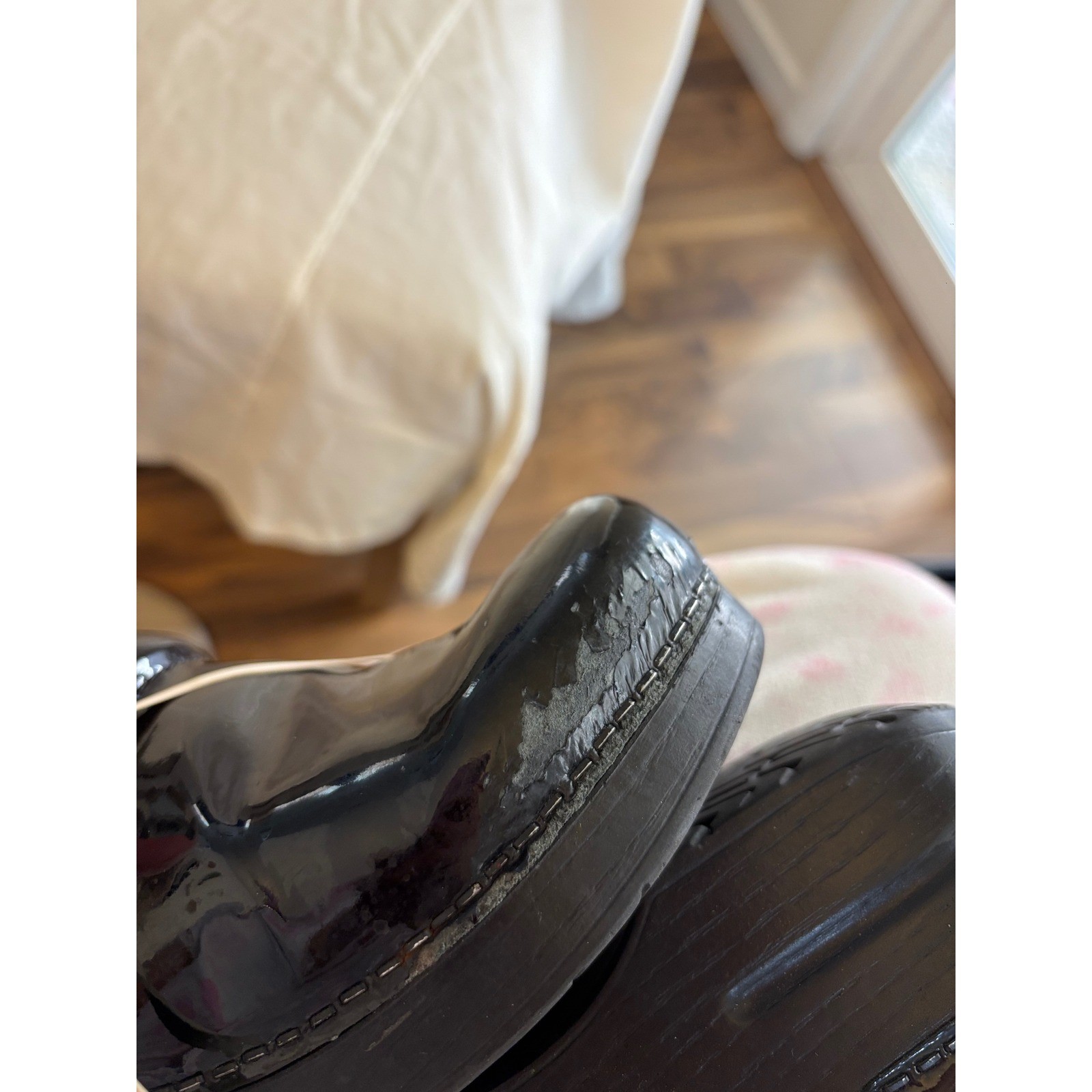 Dansko Professional Black Patent Leather Clogs Womens Size 38 Nursing Shoes