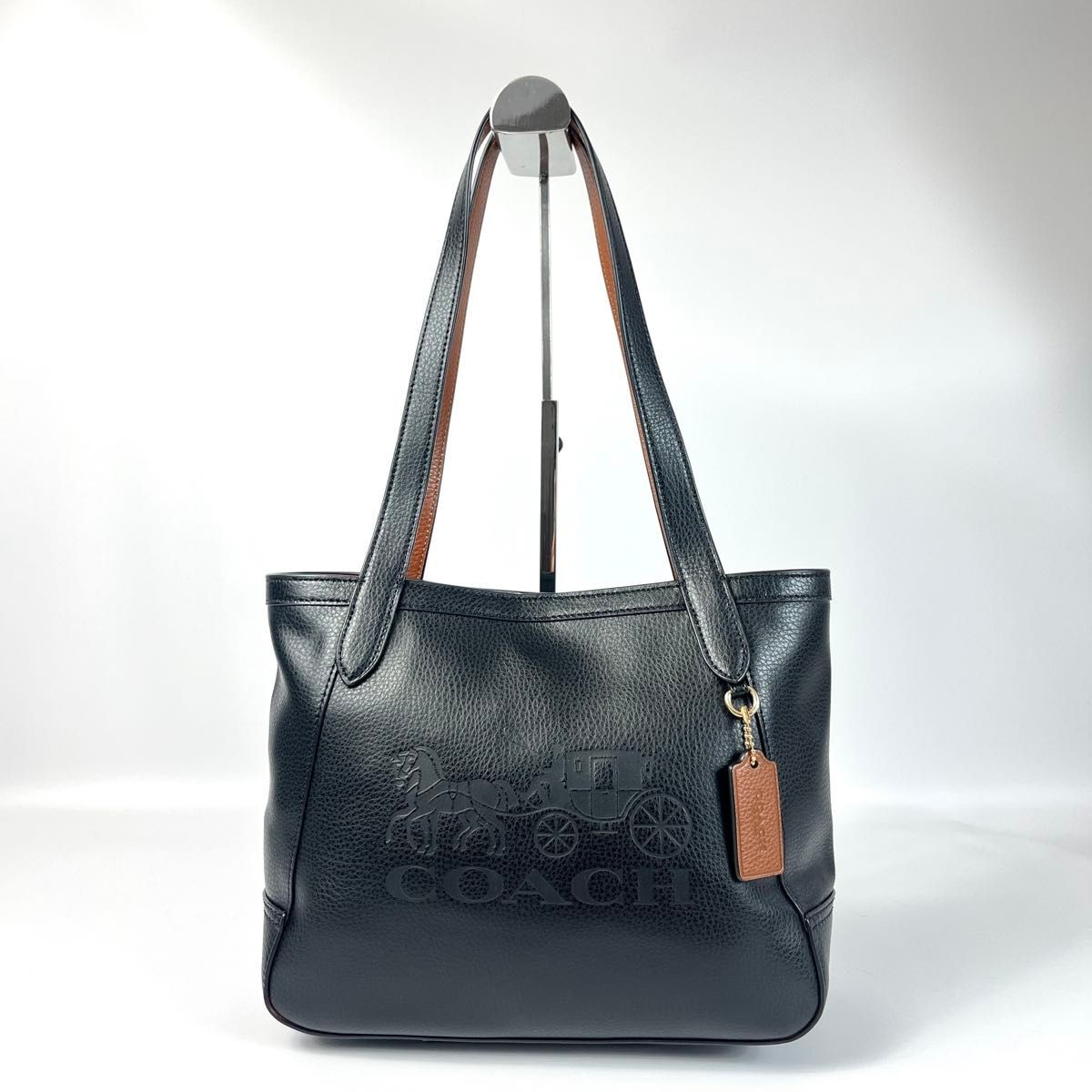 Excellent condition COACH Tote Bag Horse and Carriage Andy Tote Embossed Logo Bl